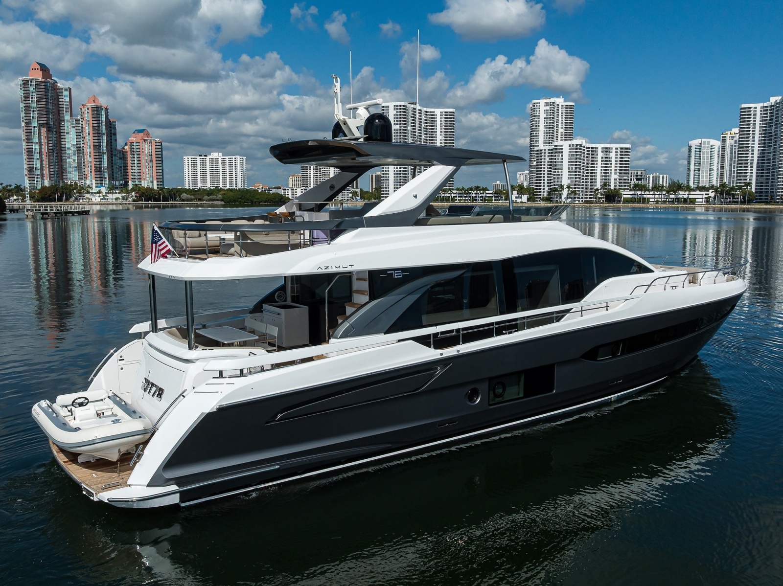 DT78 78ft Azimut Yacht For Sale