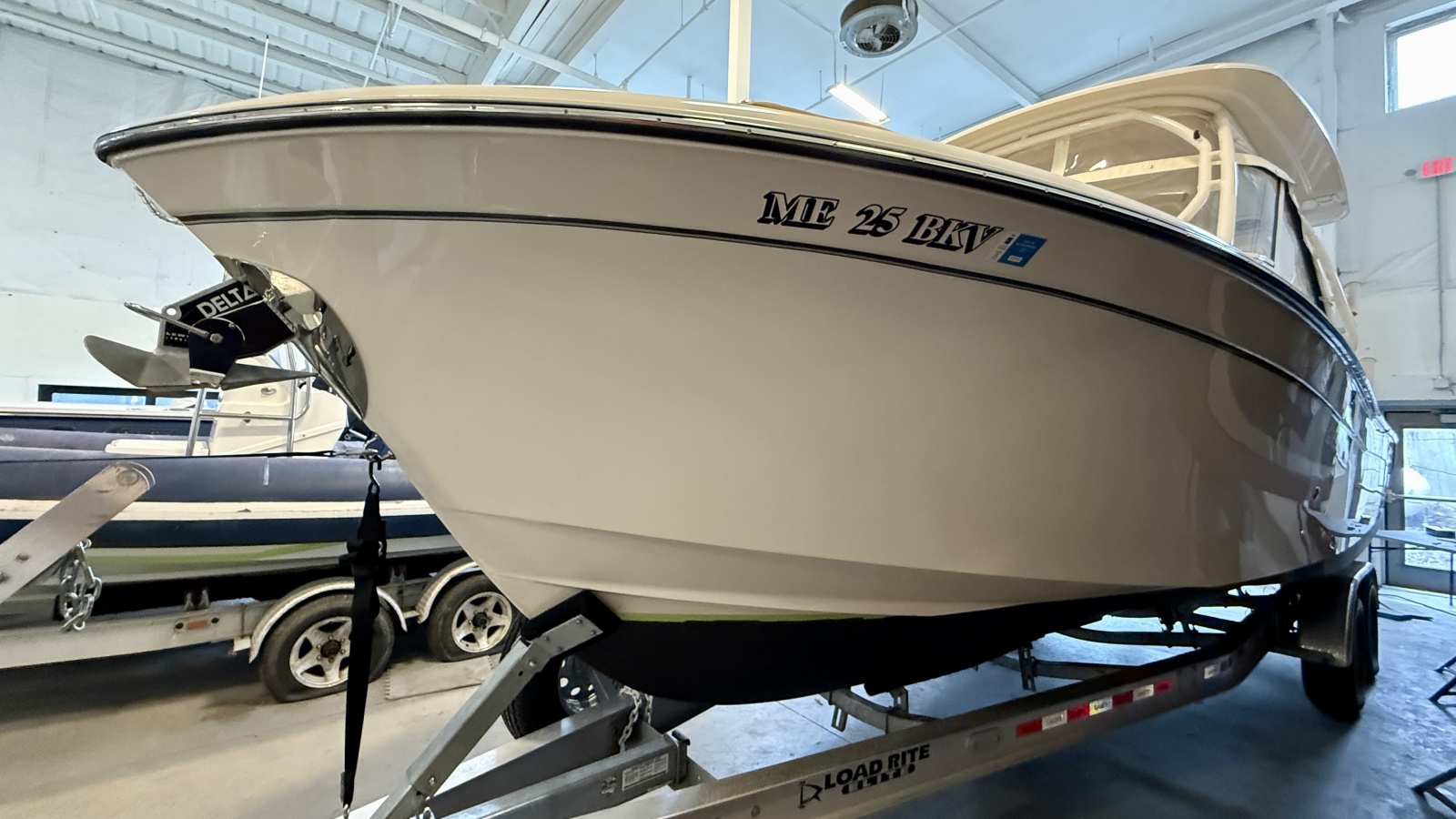 28' 2023 Grady-White Freedom 285