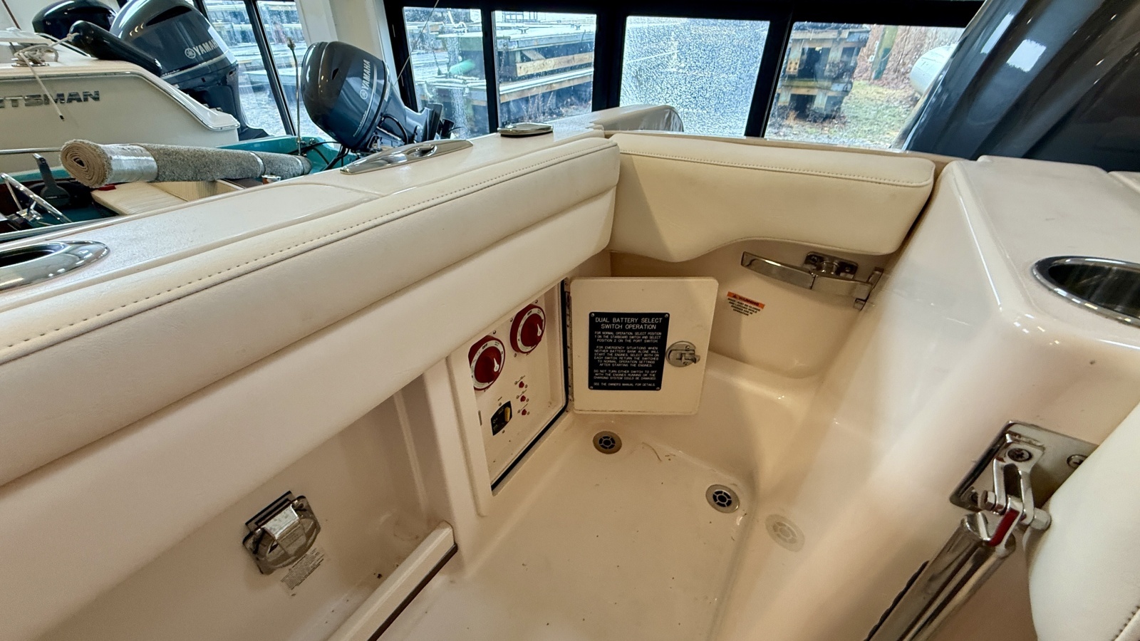 Suits ME 28ft Grady White Yacht For Sale