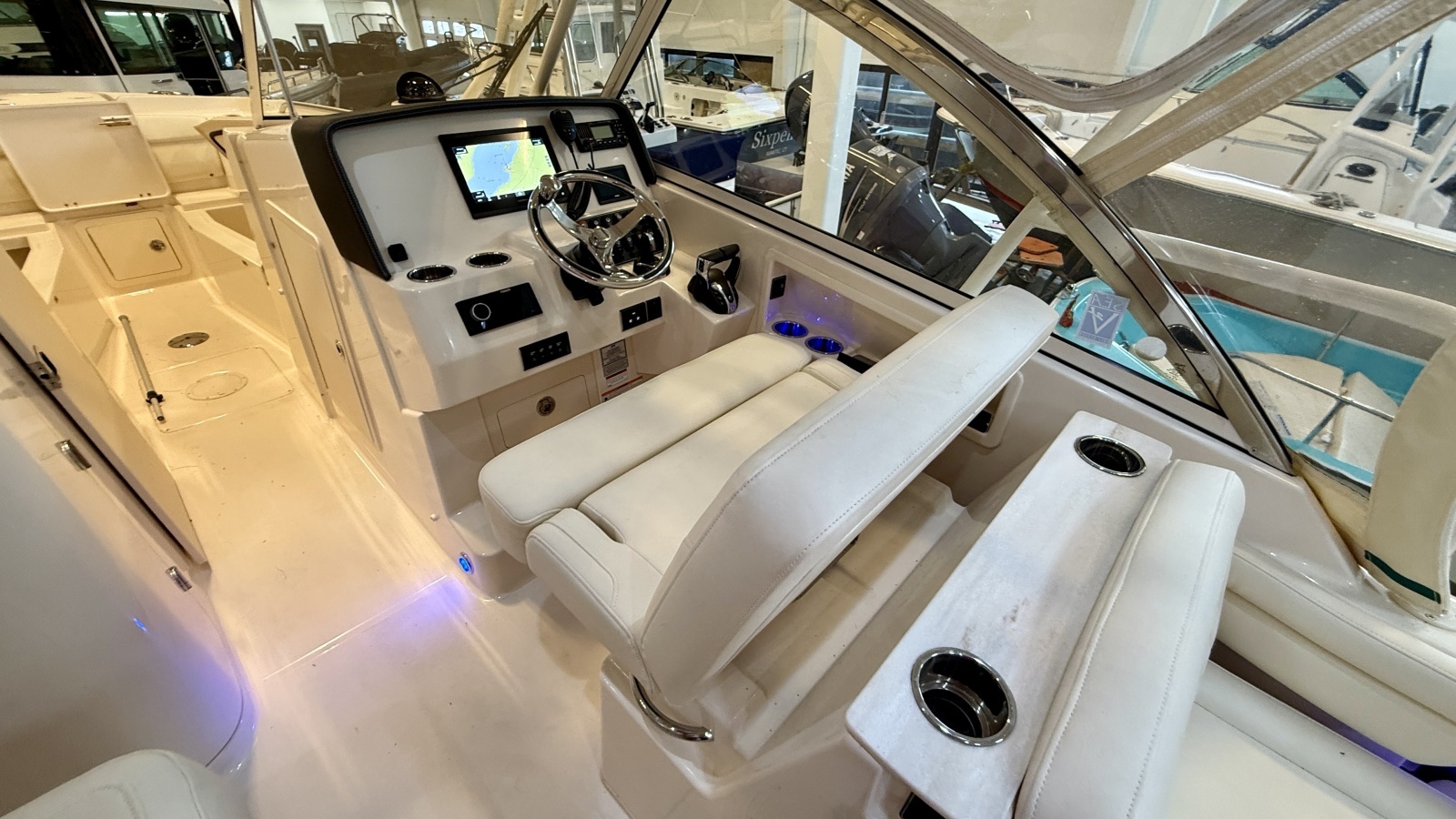 Suits ME 28ft Grady White Yacht For Sale