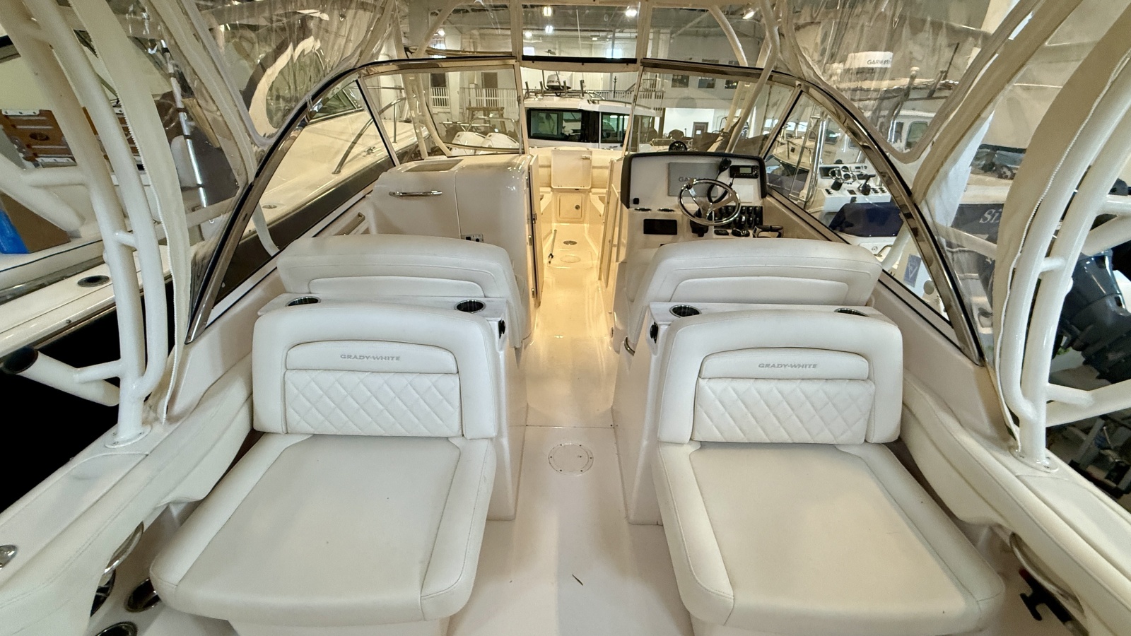28' 2023 Grady-White Freedom 285