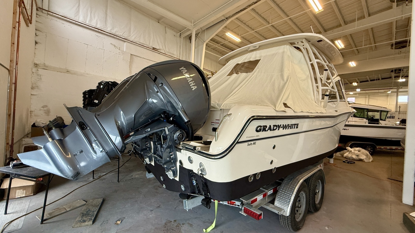 Suits ME 28ft Grady White Yacht For Sale