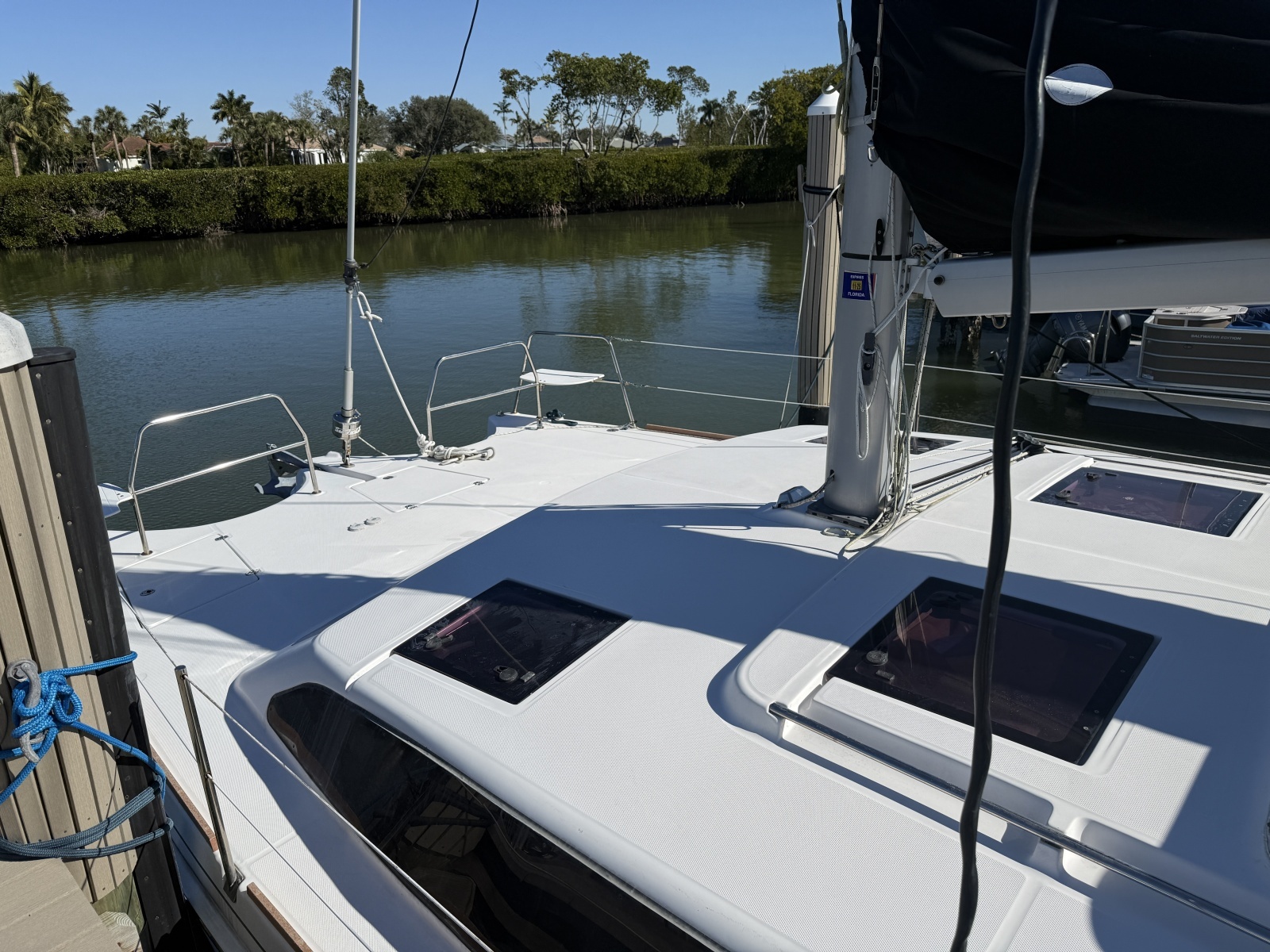SIRENIA  35ft Gemini Yacht For Sale