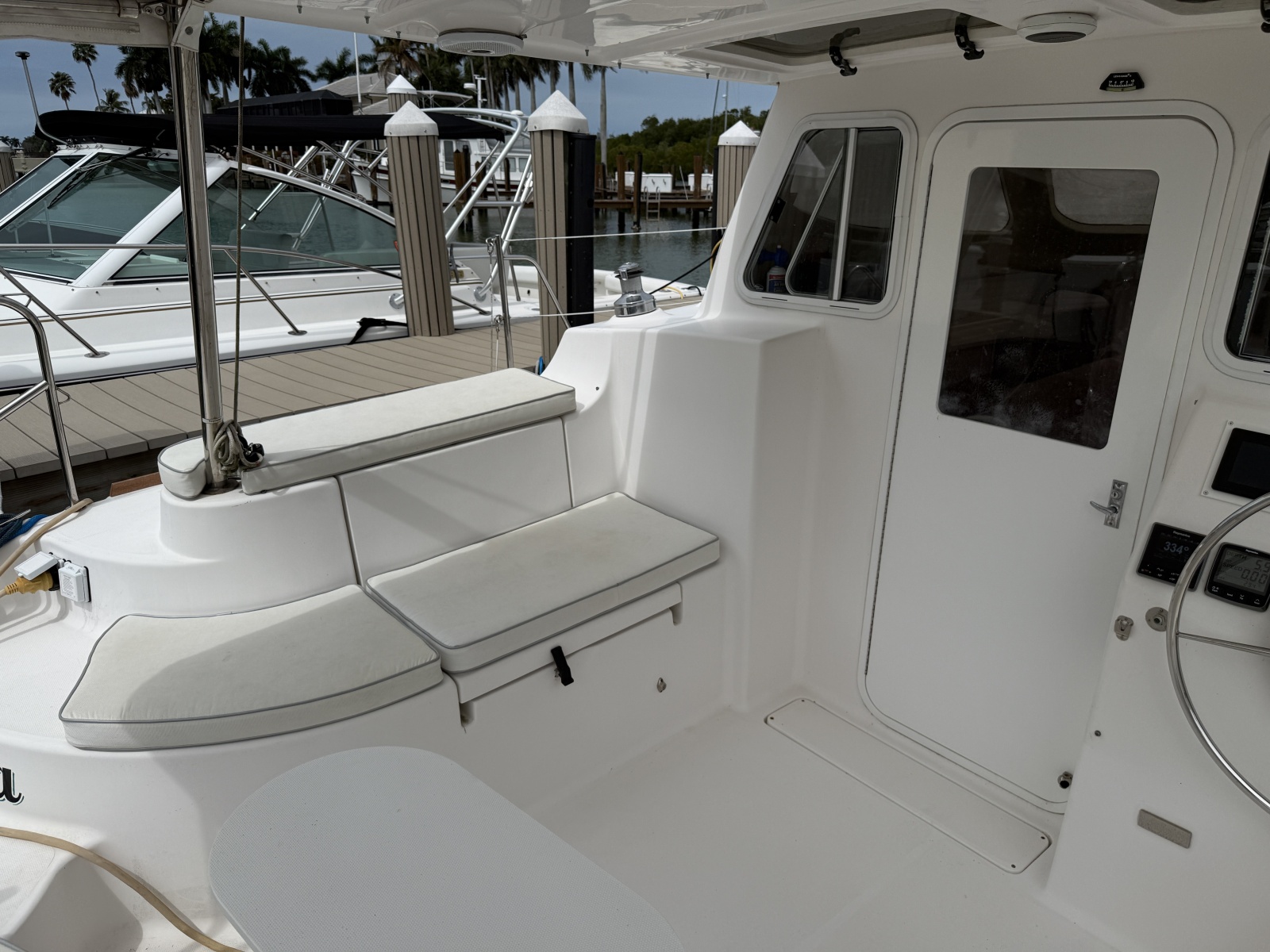 35' 2014 Gemini Legacy 35