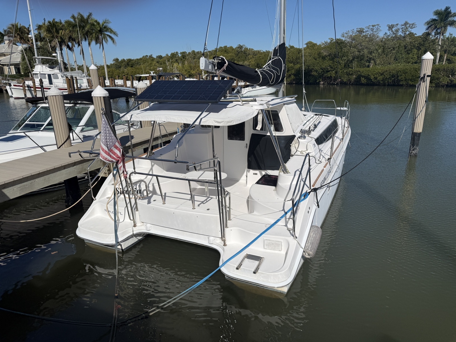 SIRENIA  35ft Gemini Yacht For Sale