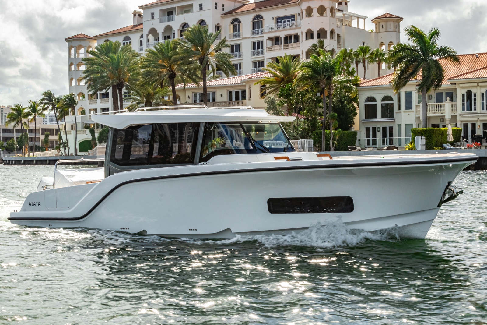 38' 2026 Other AIATA Wayfinder 38 Cabin