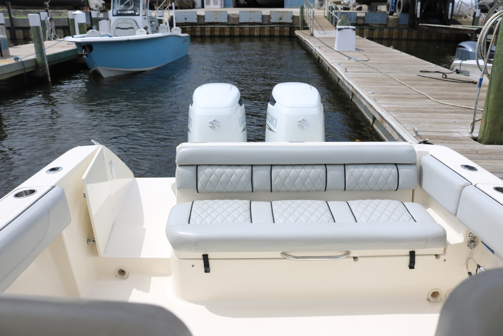 ANAM CARA 31ft Pursuit Yacht For Sale