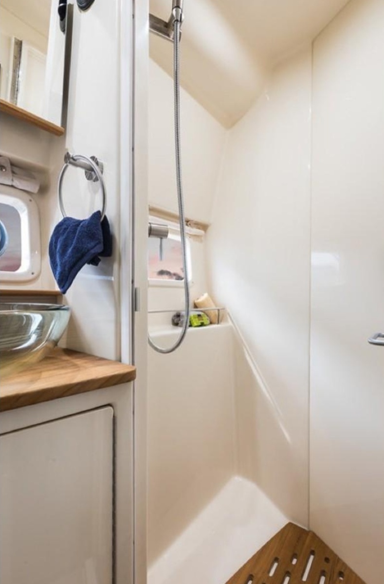 35' 2019 Sea Ray Sundancer 350 Coupe