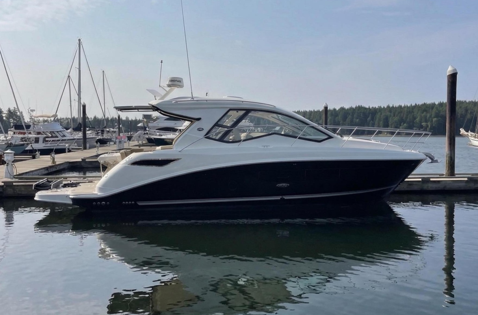 35' 2019 Sea Ray Sundancer 350 Coupe