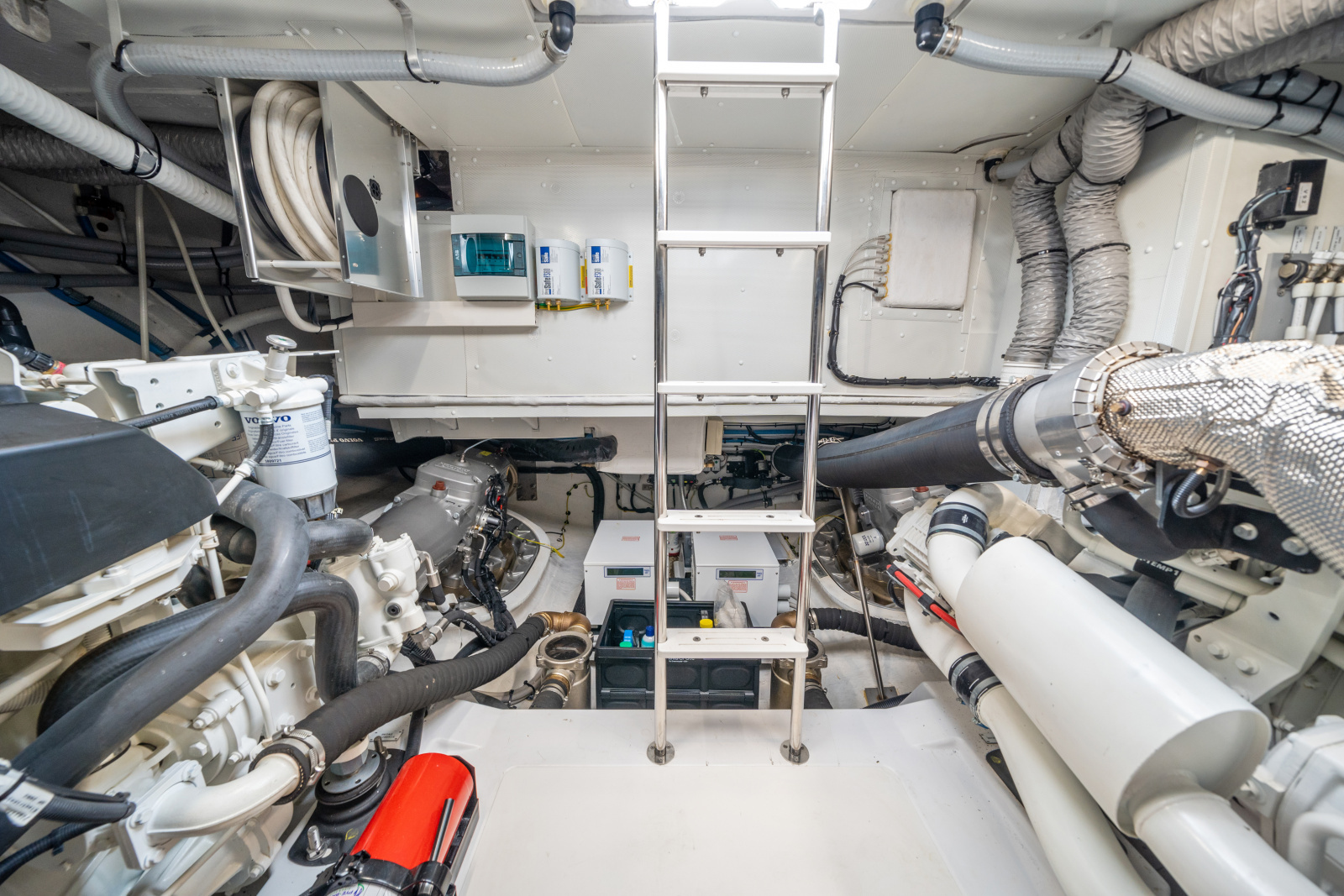 53ft Azimut Yacht For Sale