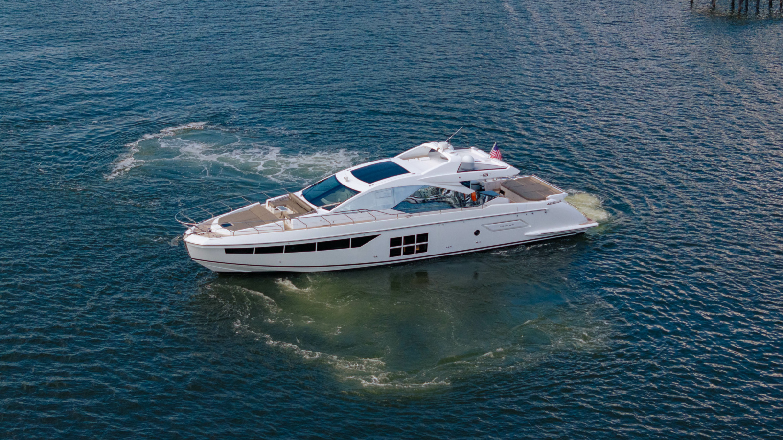 2019 Azimut S7