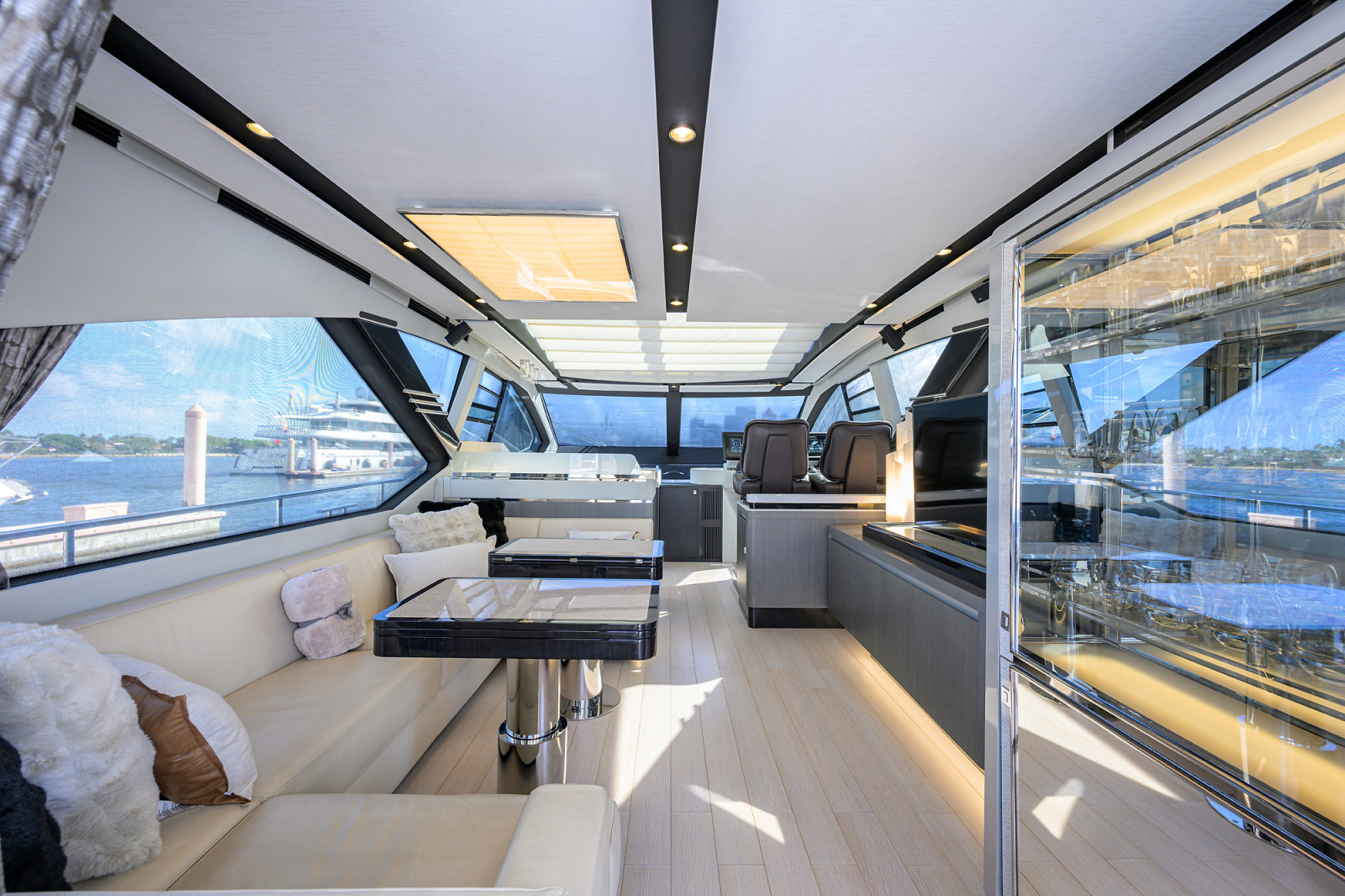 70ft Azimut Yacht For Sale