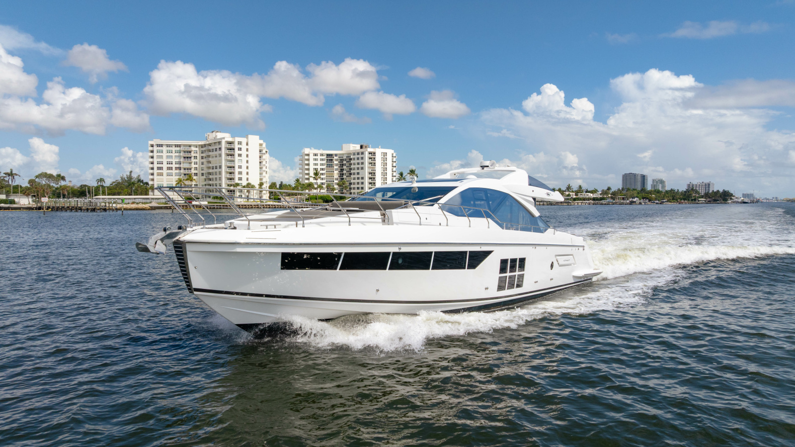 2019 Azimut S7
