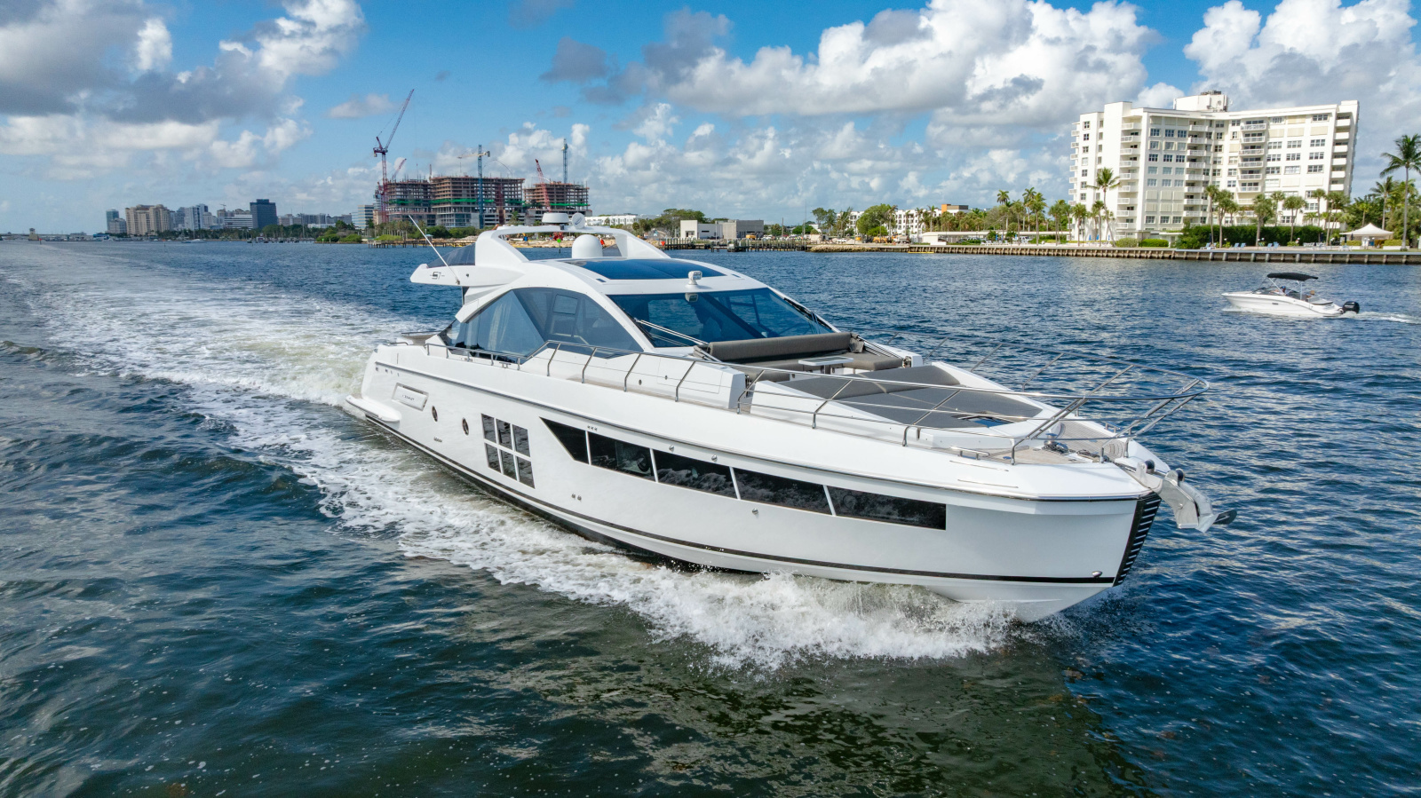 2019 Azimut S7