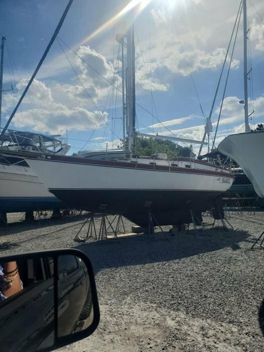 37' 1981 Endeavour Plan A