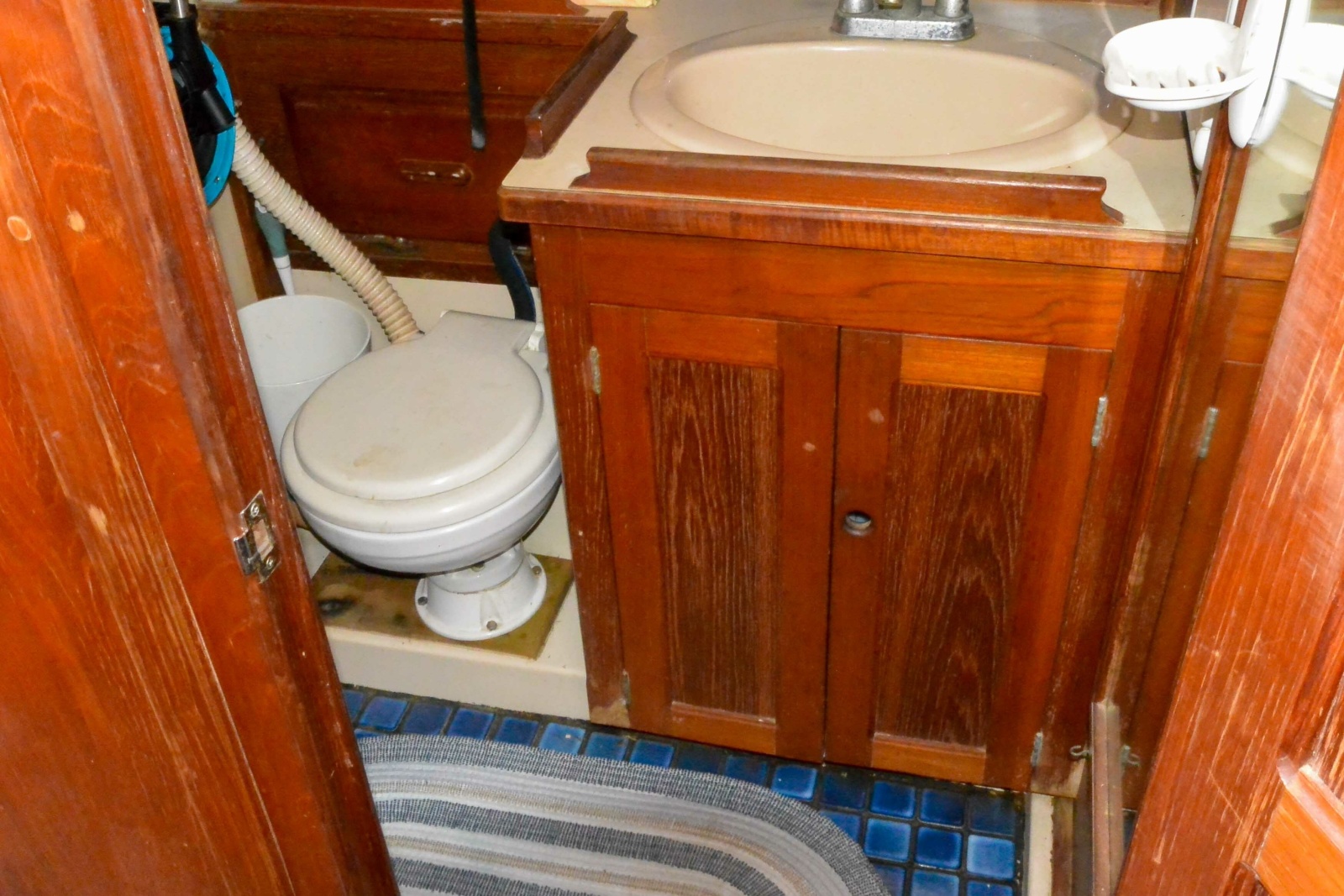 37' 1981 Endeavour Plan A