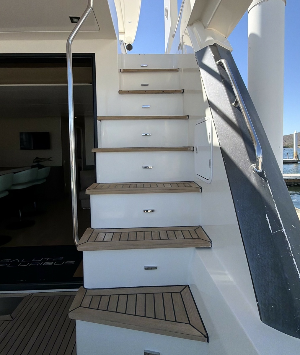 54' 2018 Overblue 54