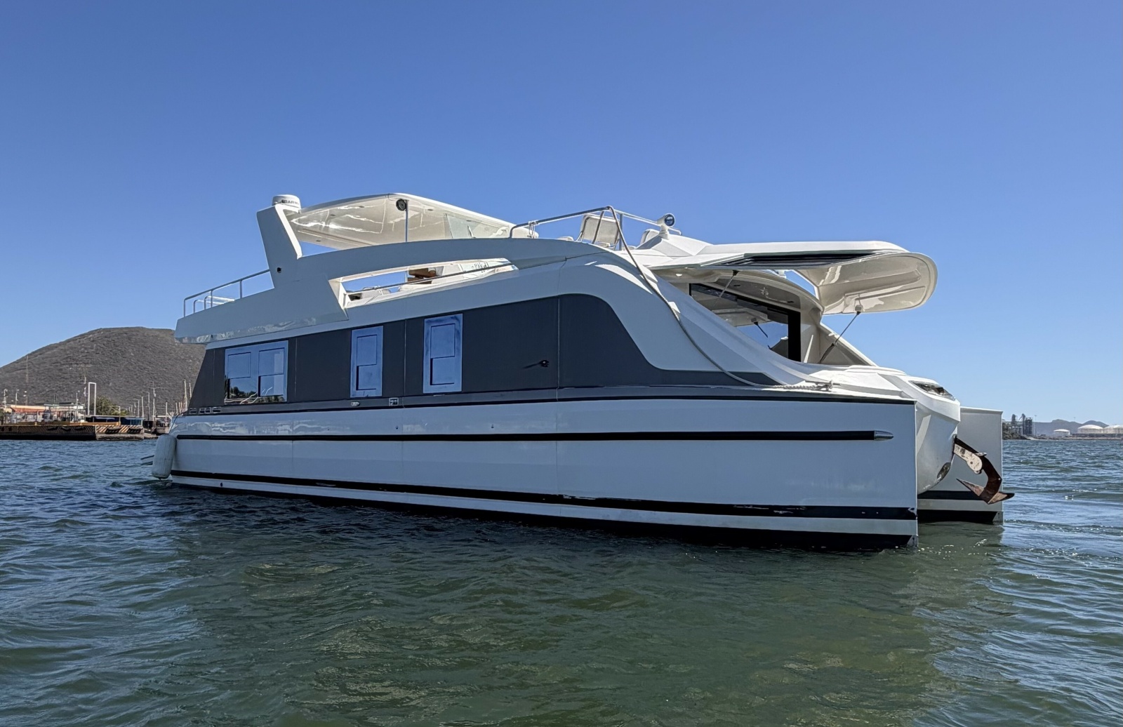 54' 2018 Overblue 54