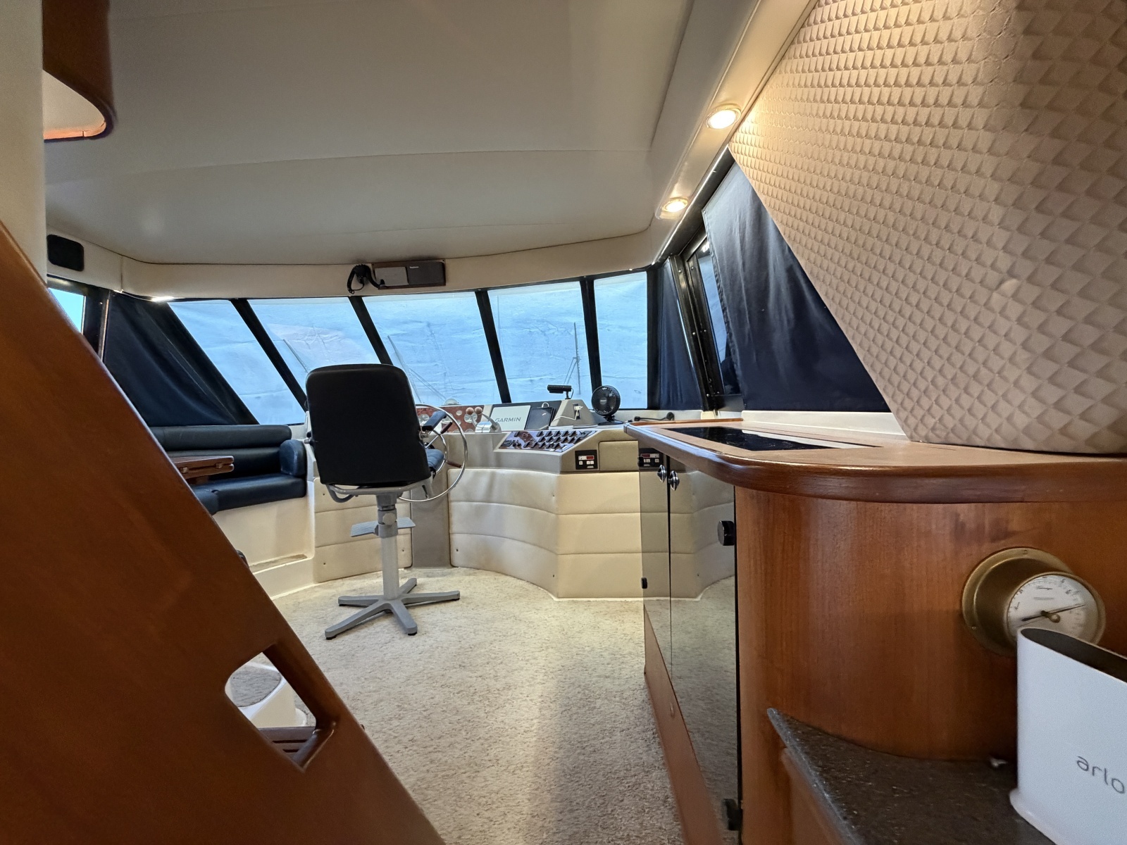 Never Satisfied 47ft Bayliner Yacht For Sale