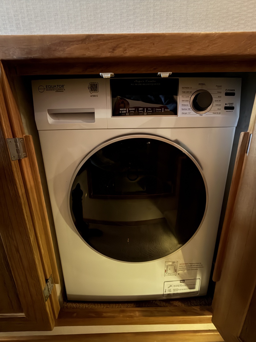 47' 1999 Bayliner 4788