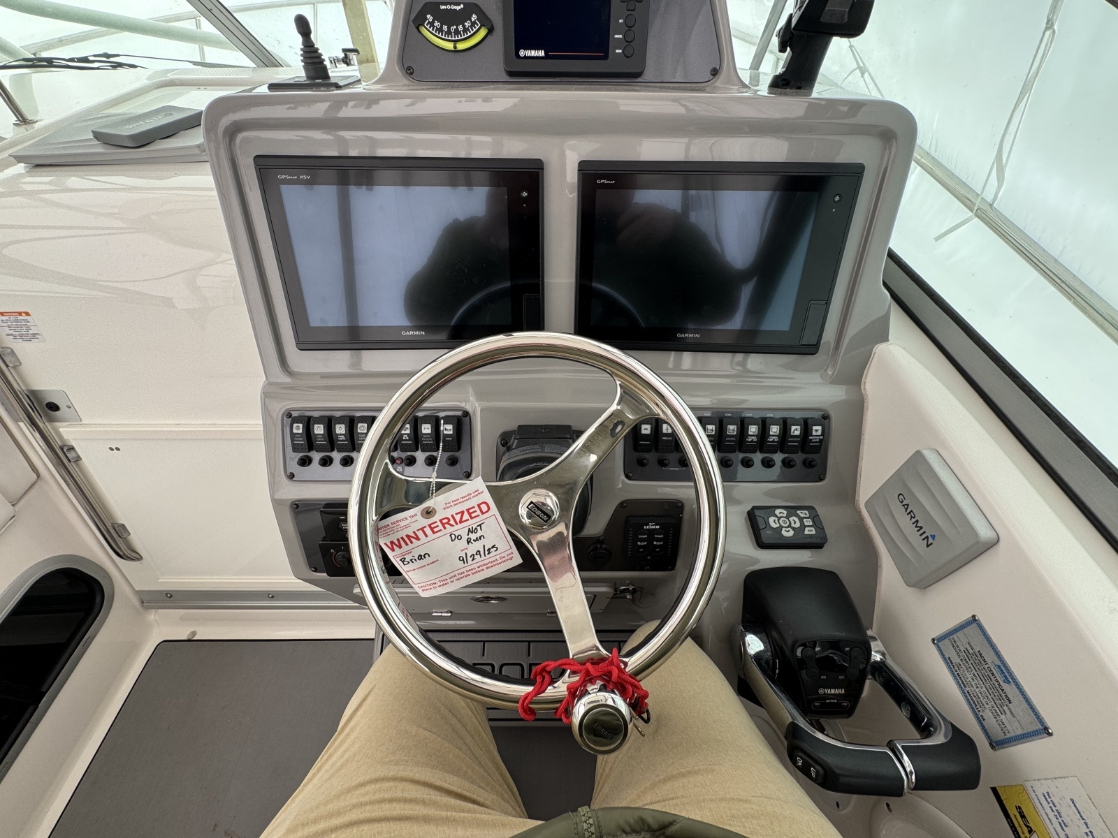 30ft Robalo Yacht For Sale