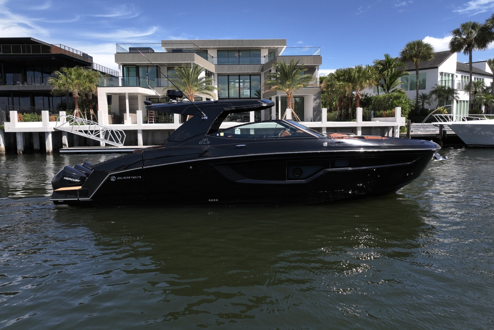 38ft Cruisers Yachts Yacht For Sale