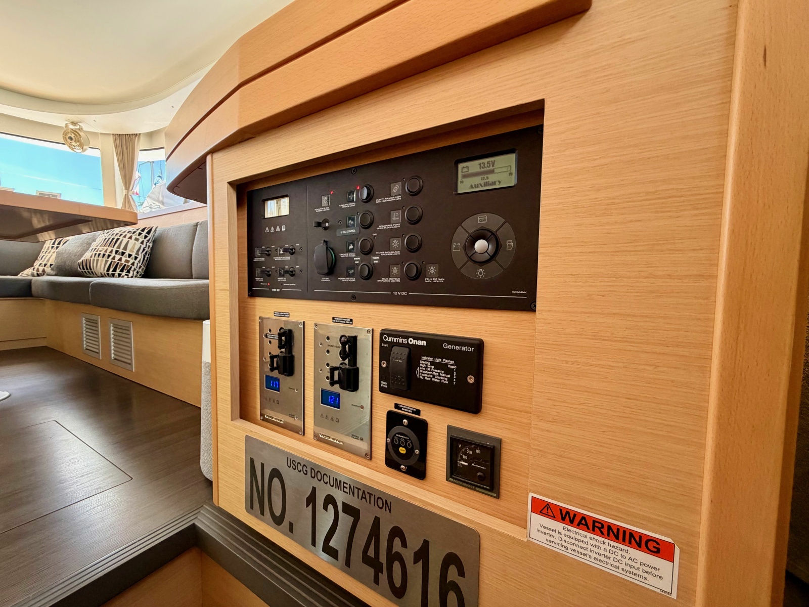 42' 2017 Lagoon 42 OV