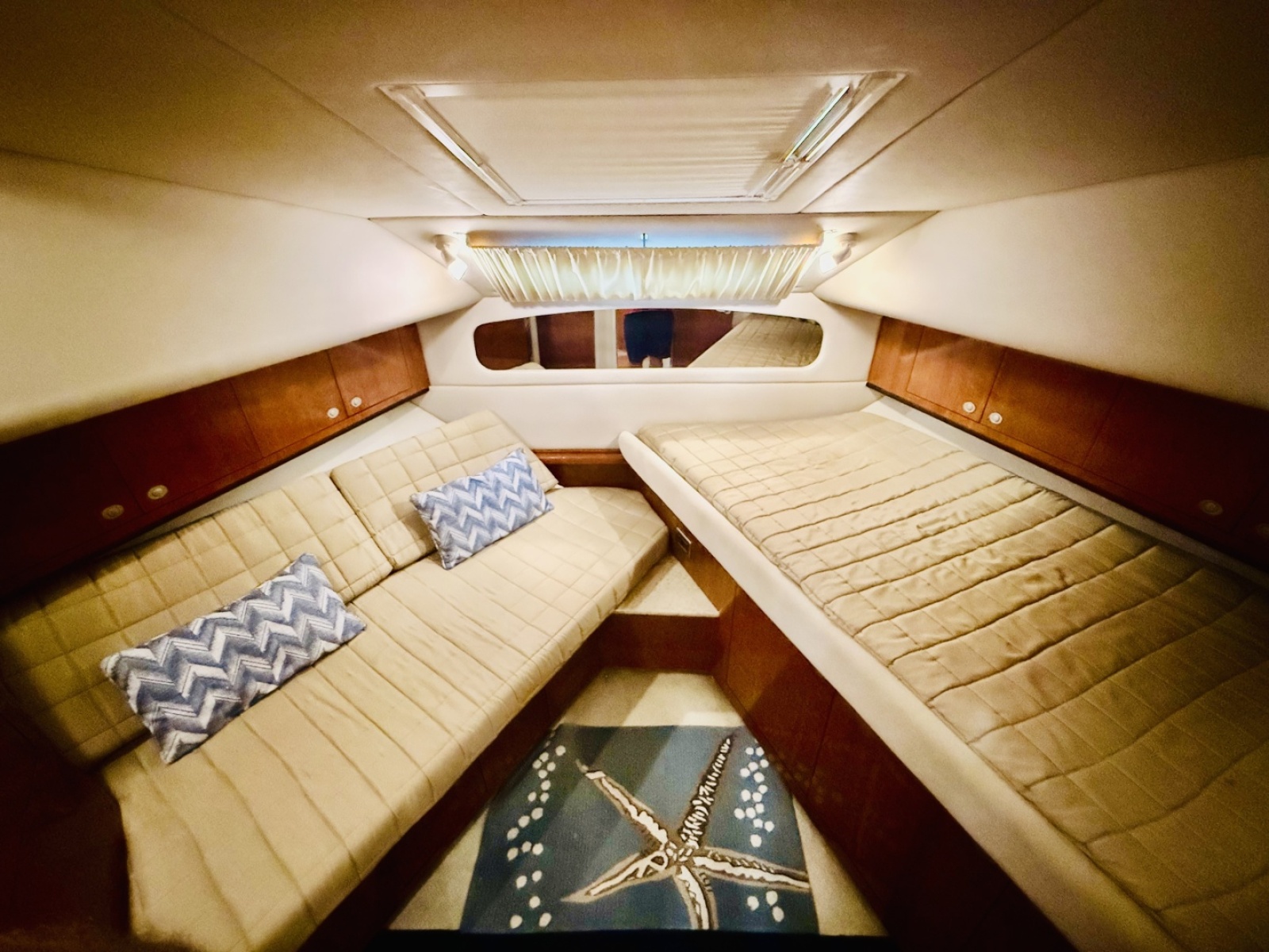 39' 2004 Sea Ray 390 Motor Yacht