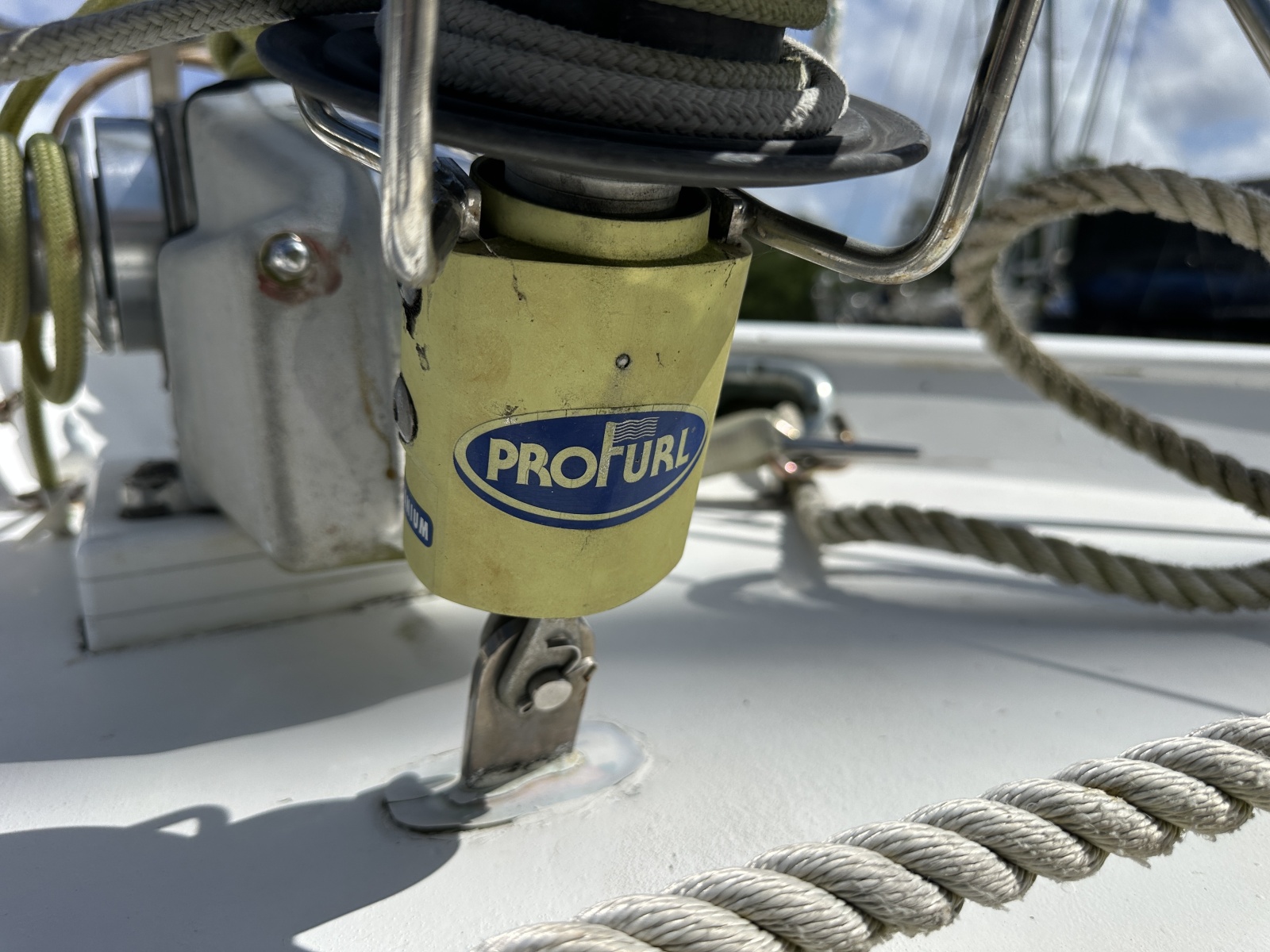 40' 1976 Valiant Valiant 40