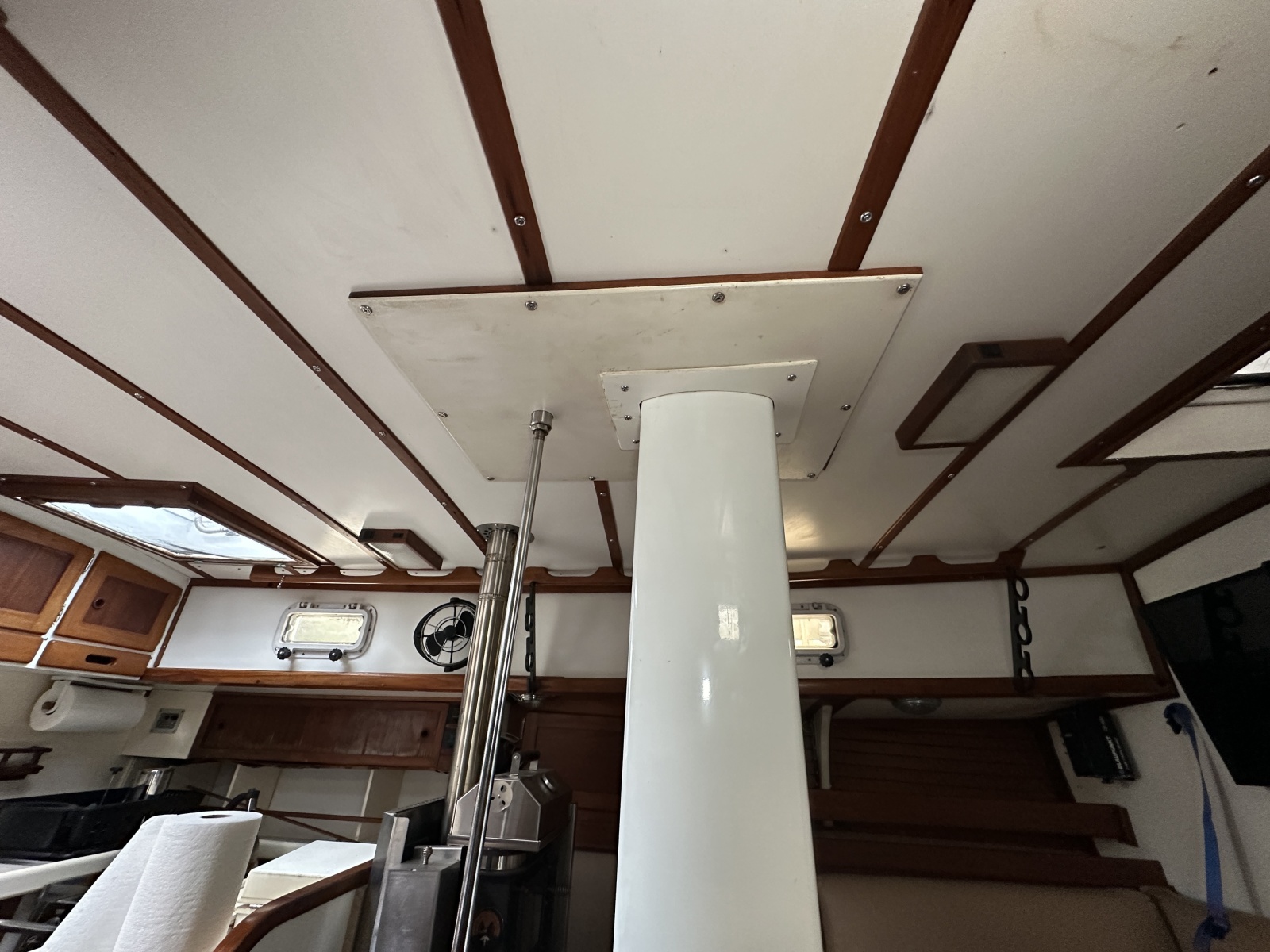 40' 1976 Valiant Valiant 40