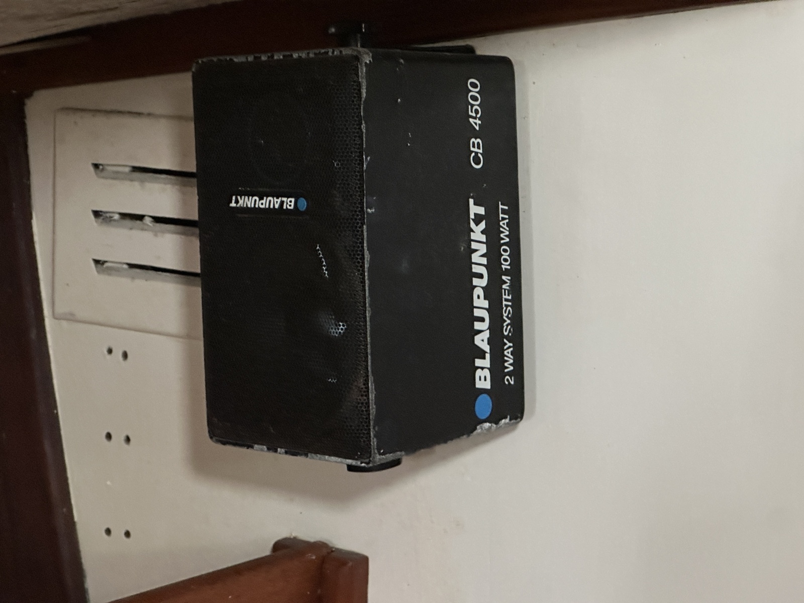 40' 1976 Valiant Valiant 40