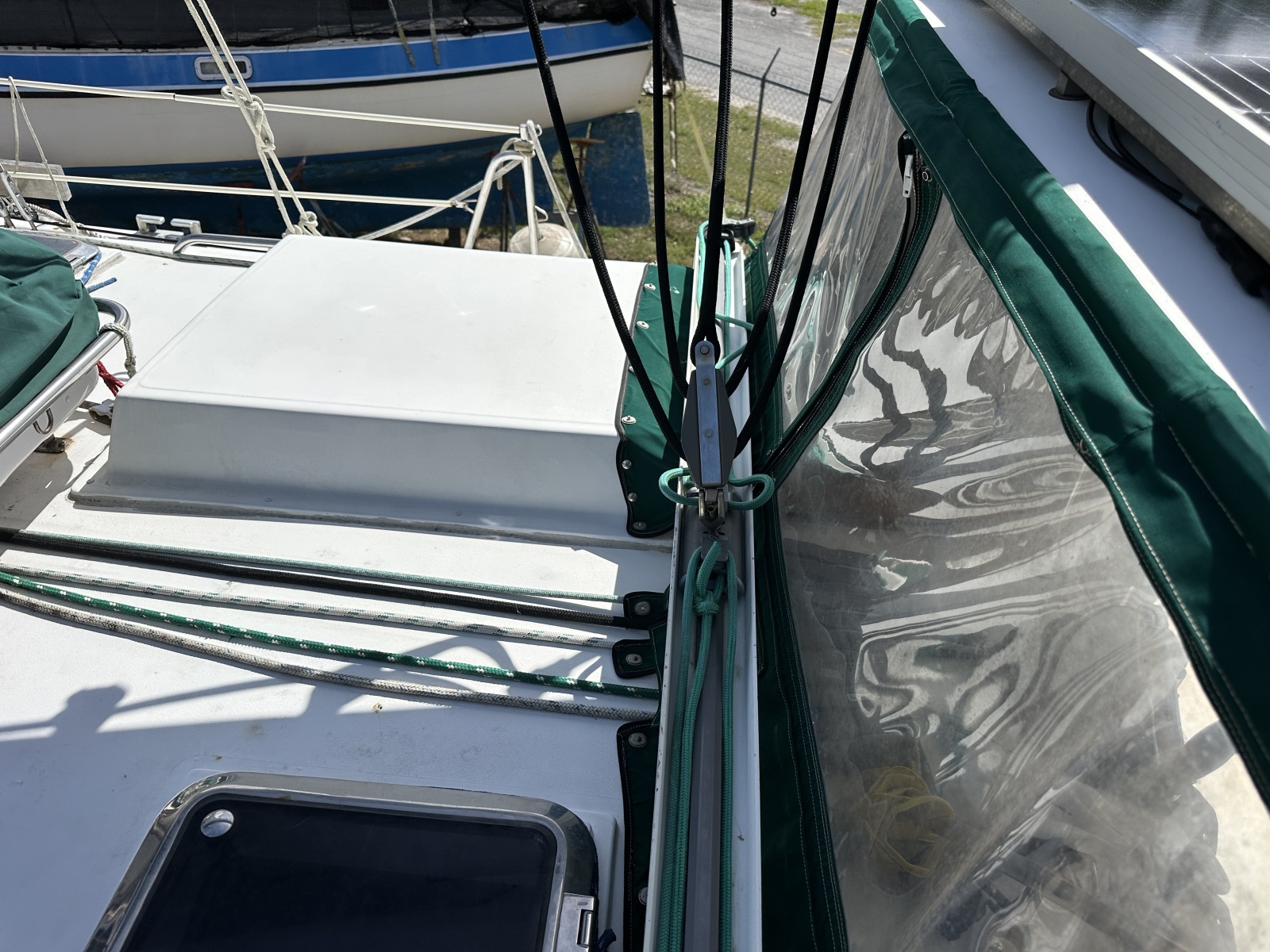 40' 1976 Valiant Valiant 40