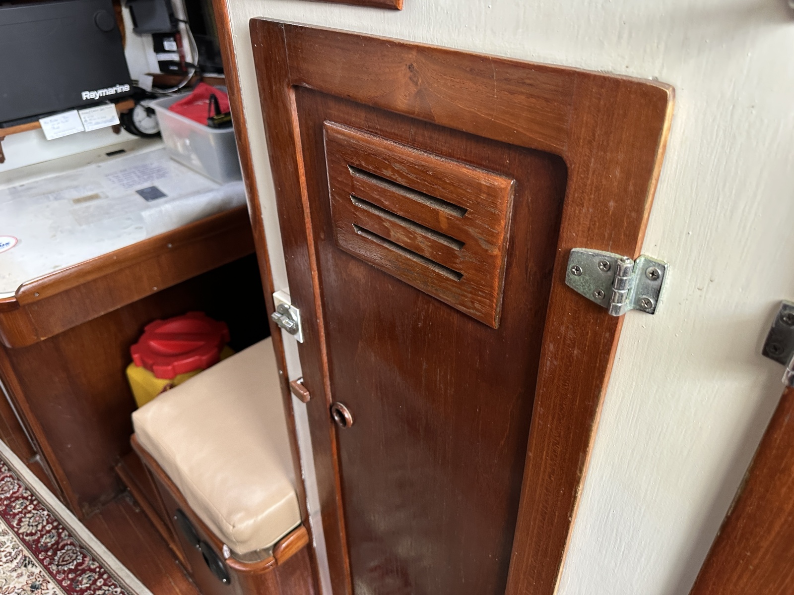 40' 1976 Valiant Valiant 40