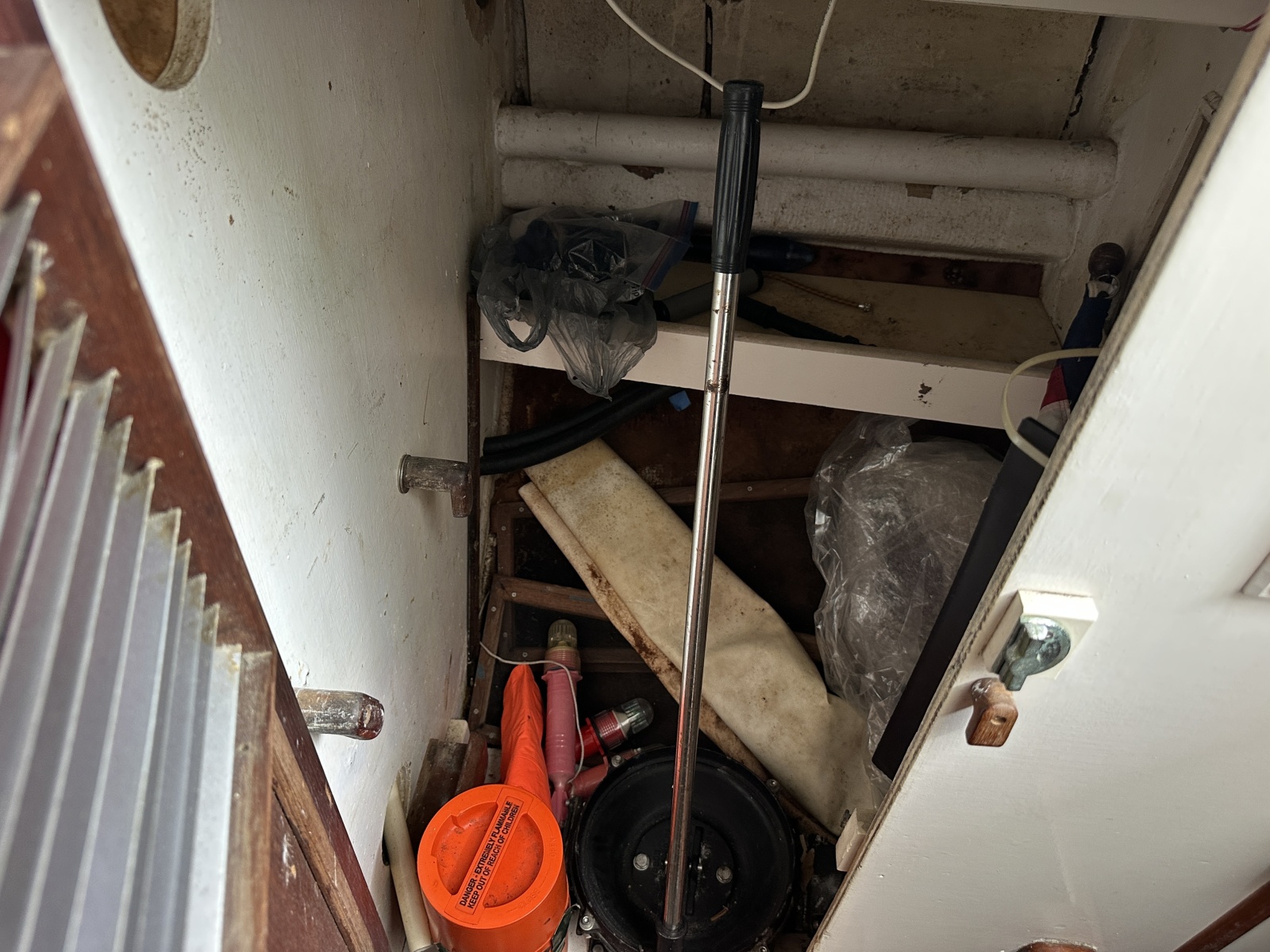 40' 1976 Valiant Valiant 40