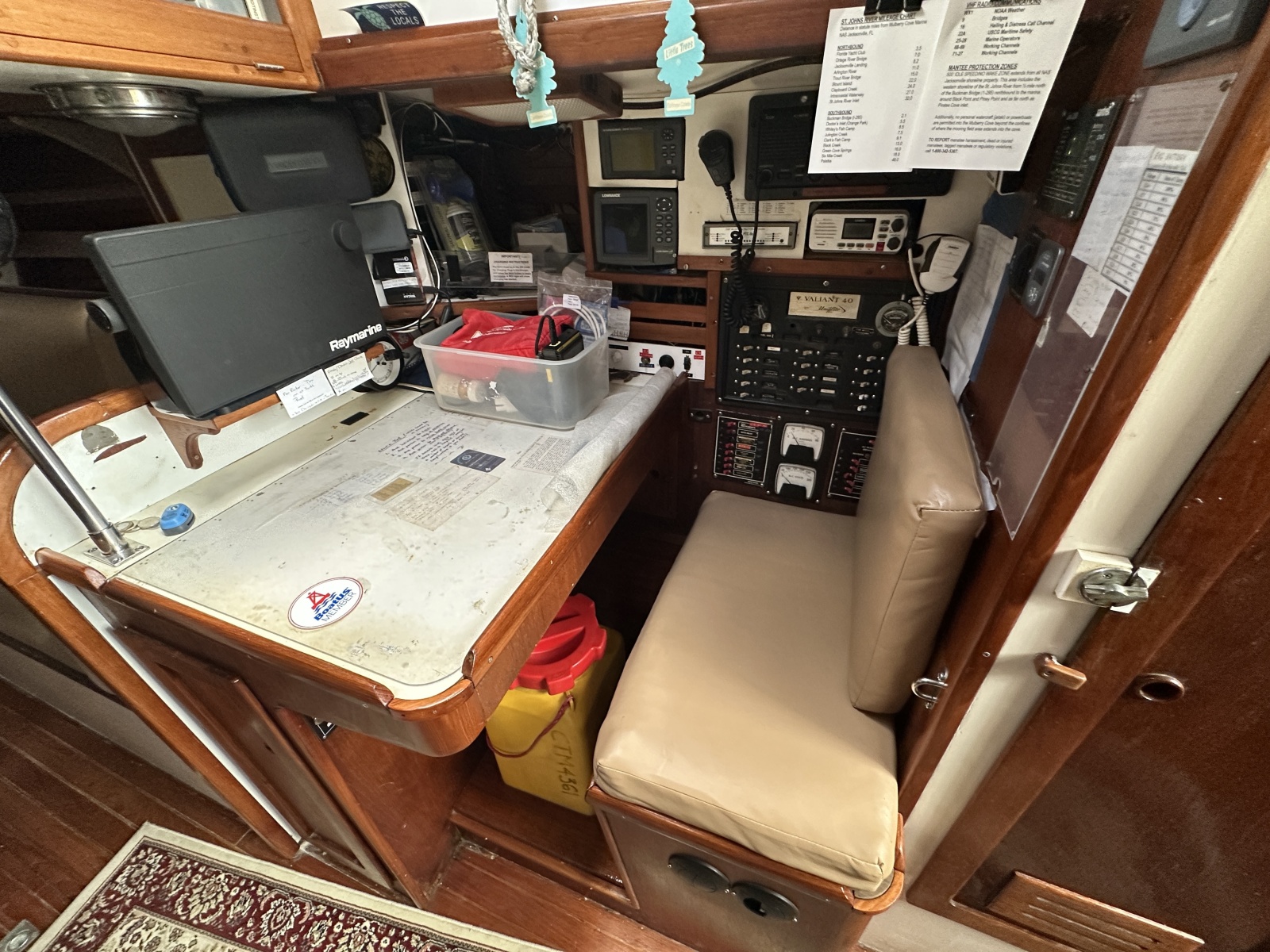 40' 1976 Valiant Valiant 40