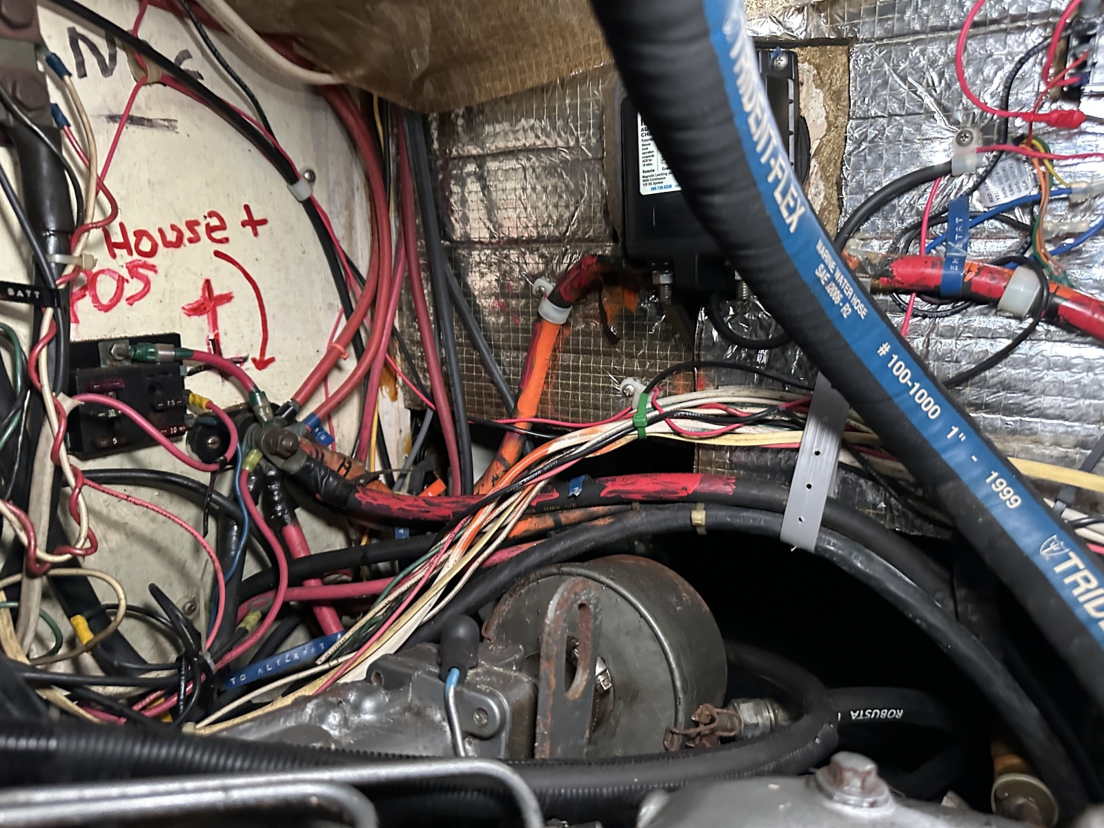 40' 1976 Valiant Valiant 40