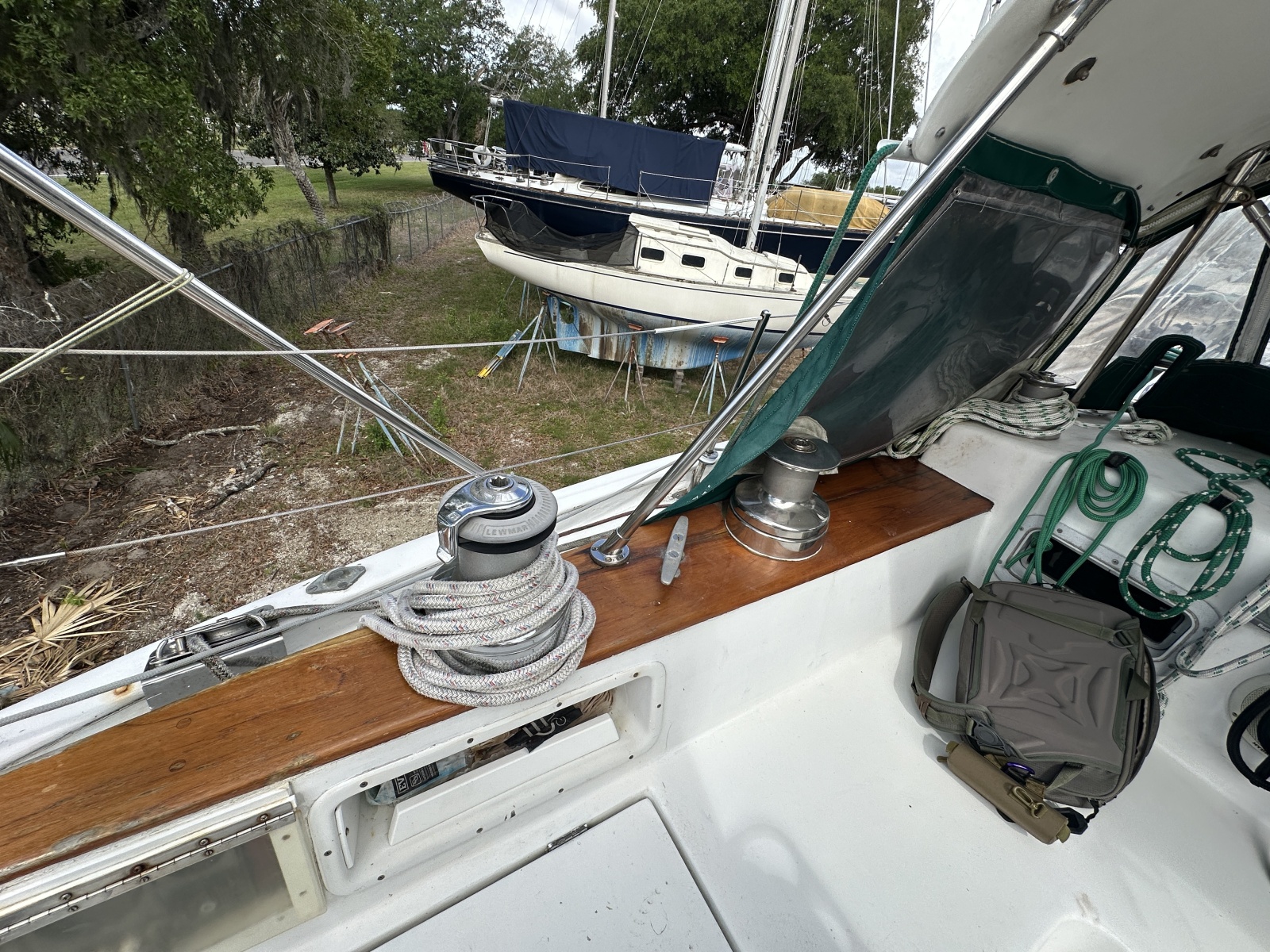 40' 1976 Valiant Valiant 40