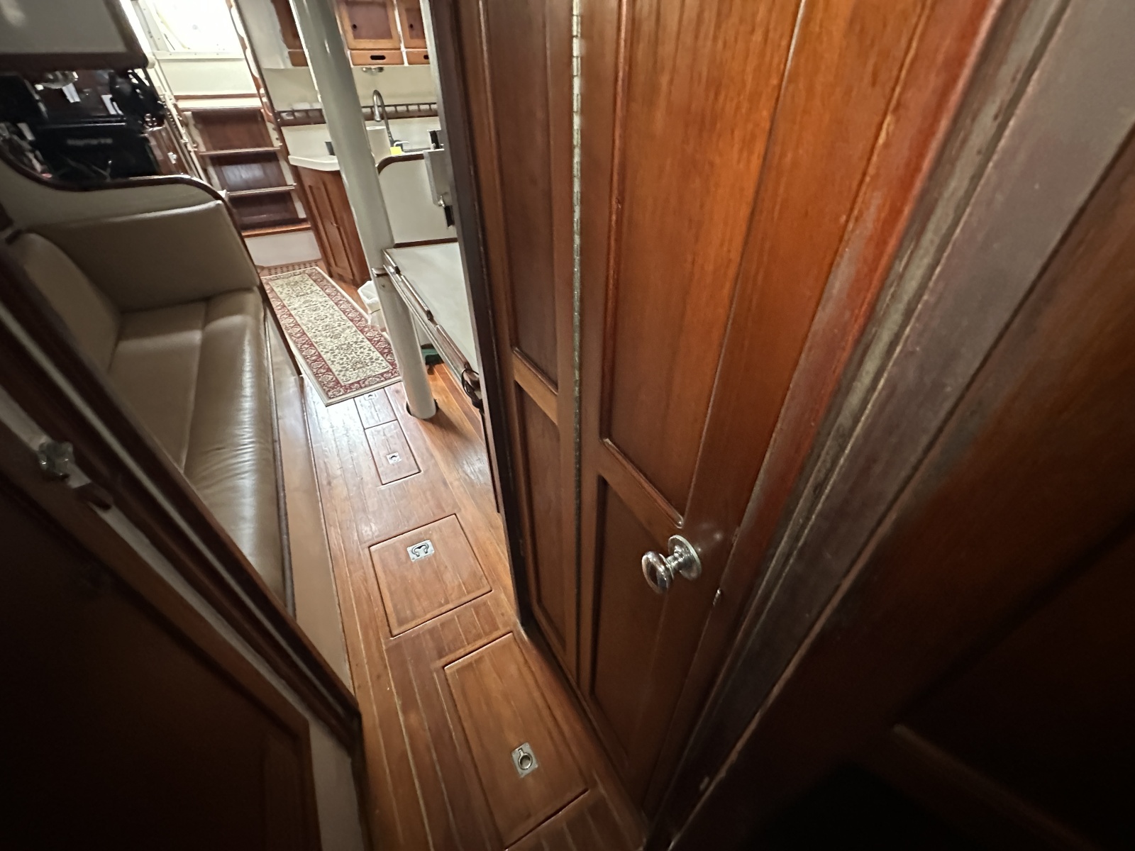 40' 1976 Valiant Valiant 40