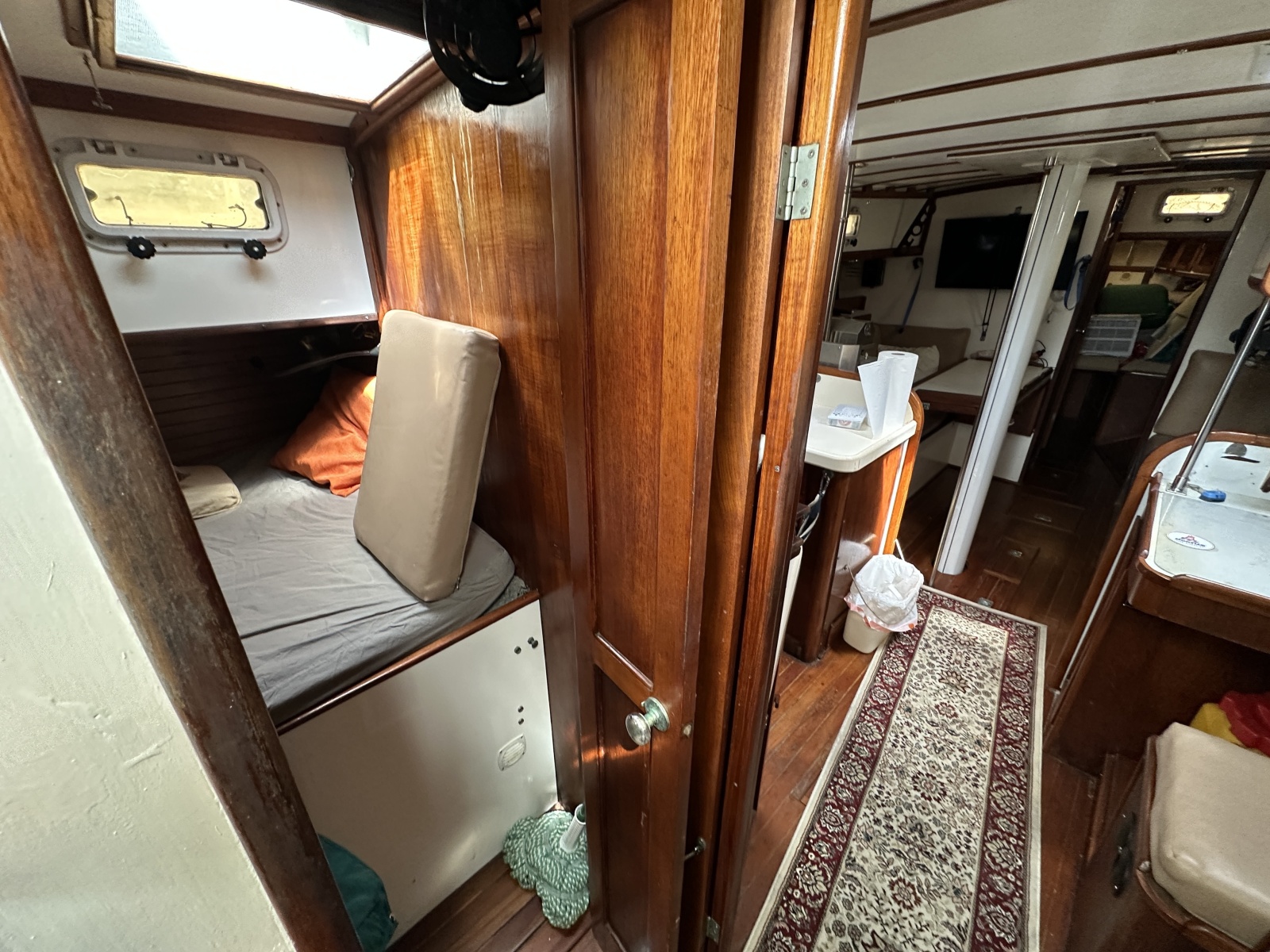 40' 1976 Valiant Valiant 40