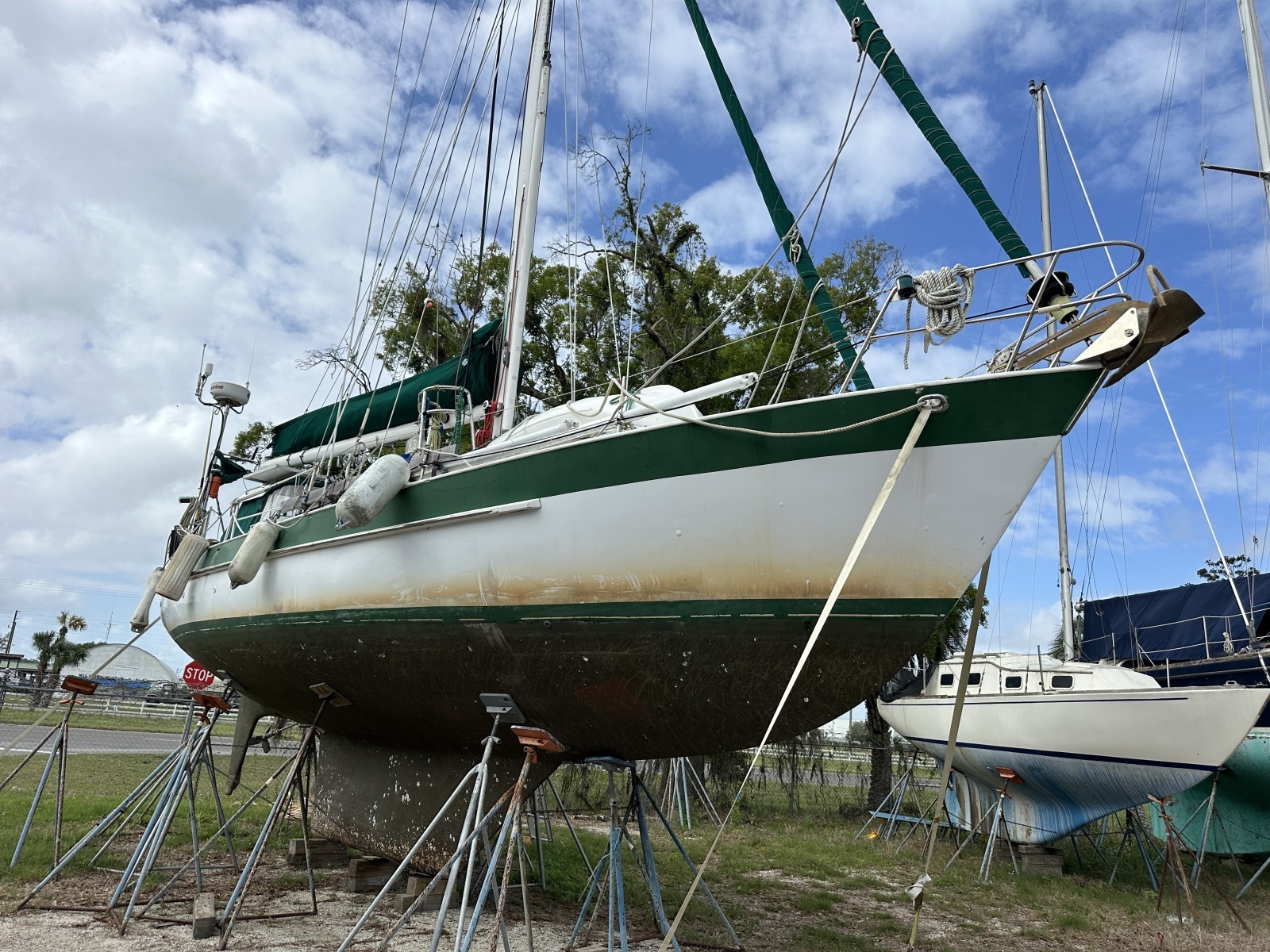 1976 Valiant Valiant 40