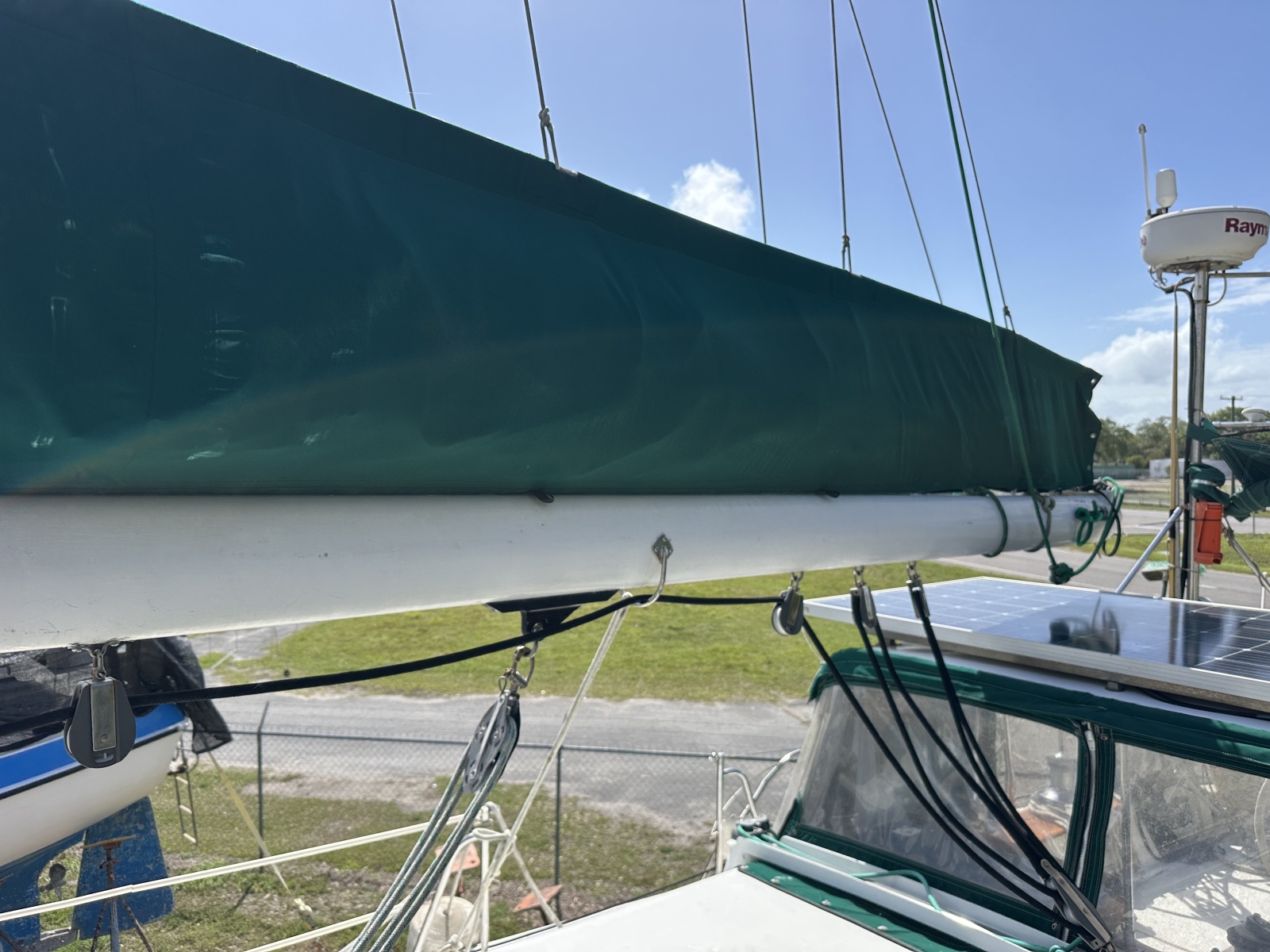 40' 1976 Valiant Valiant 40