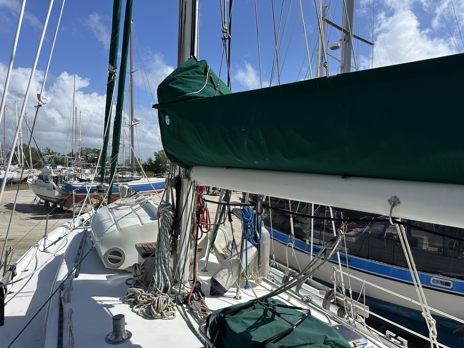 40' 1976 Valiant Valiant 40