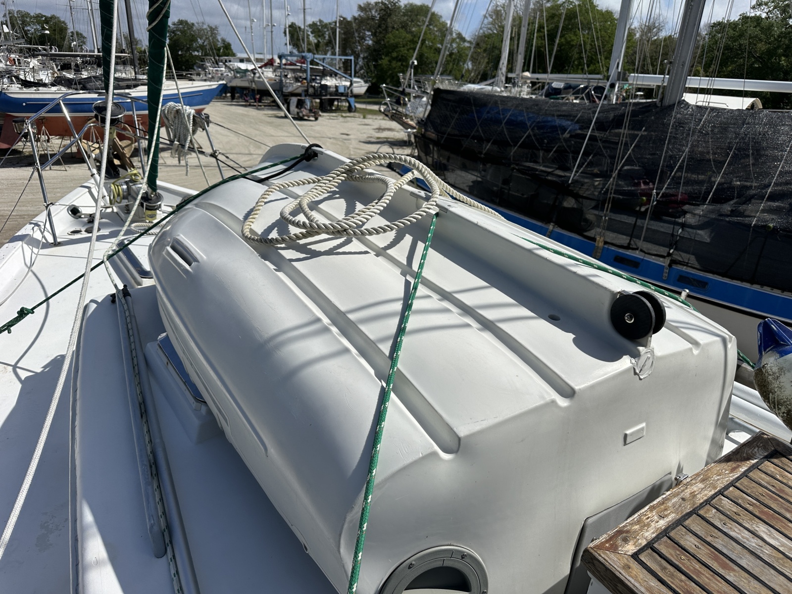 40' 1976 Valiant Valiant 40