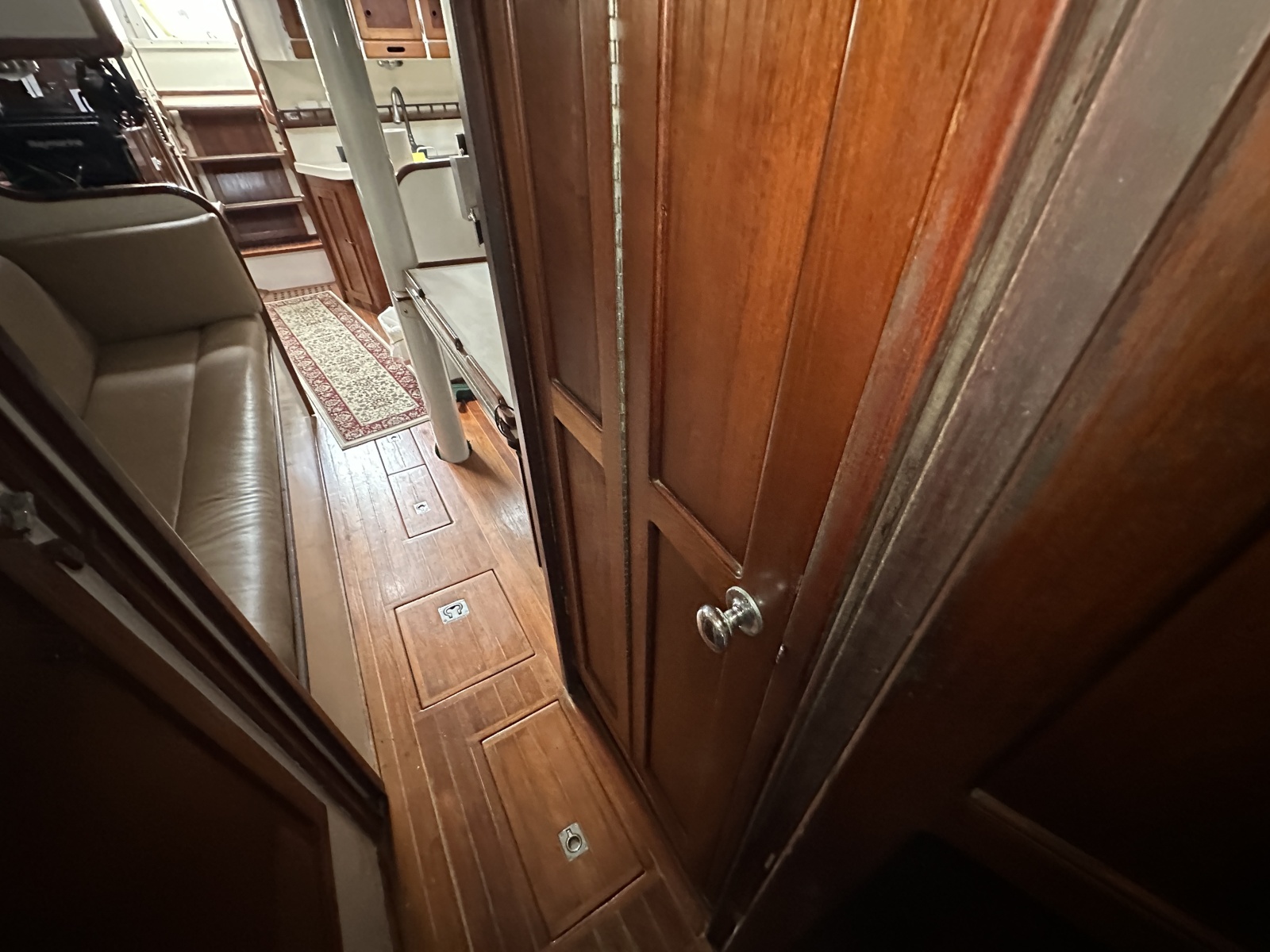 40' 1976 Valiant Valiant 40