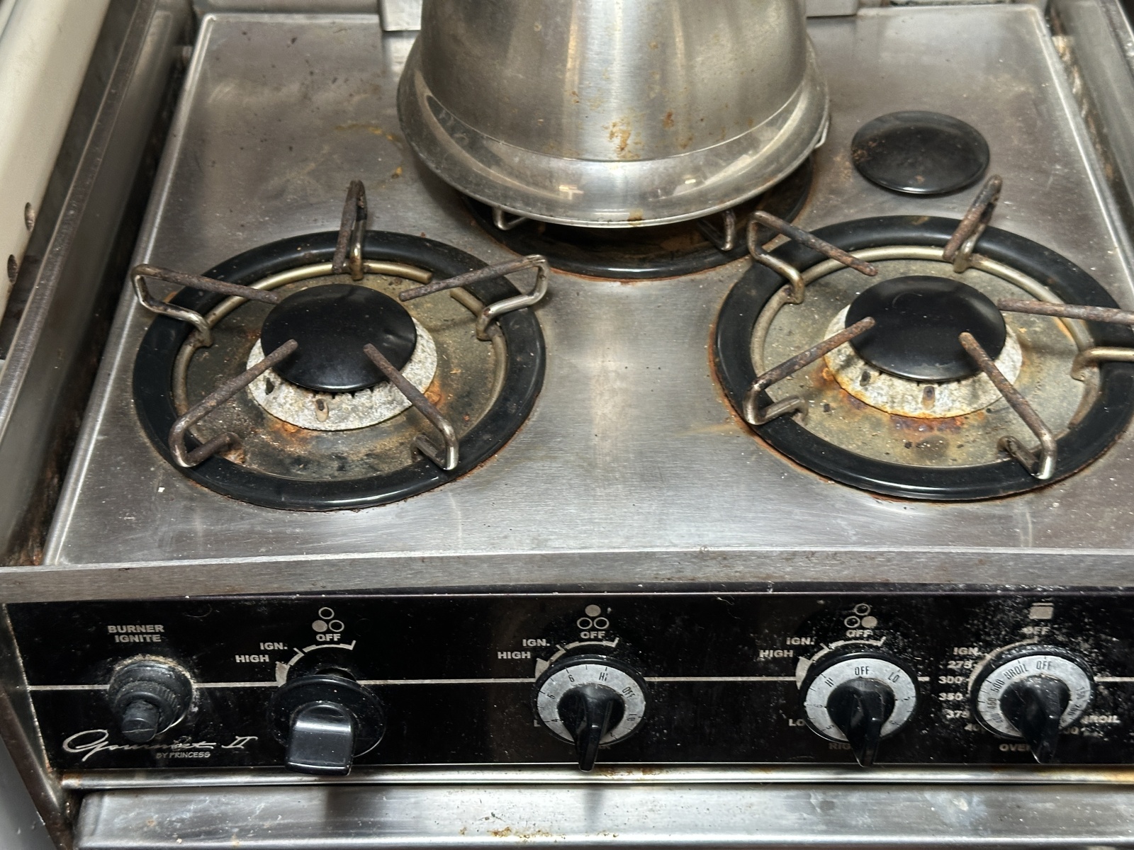 40' 1976 Valiant Valiant 40