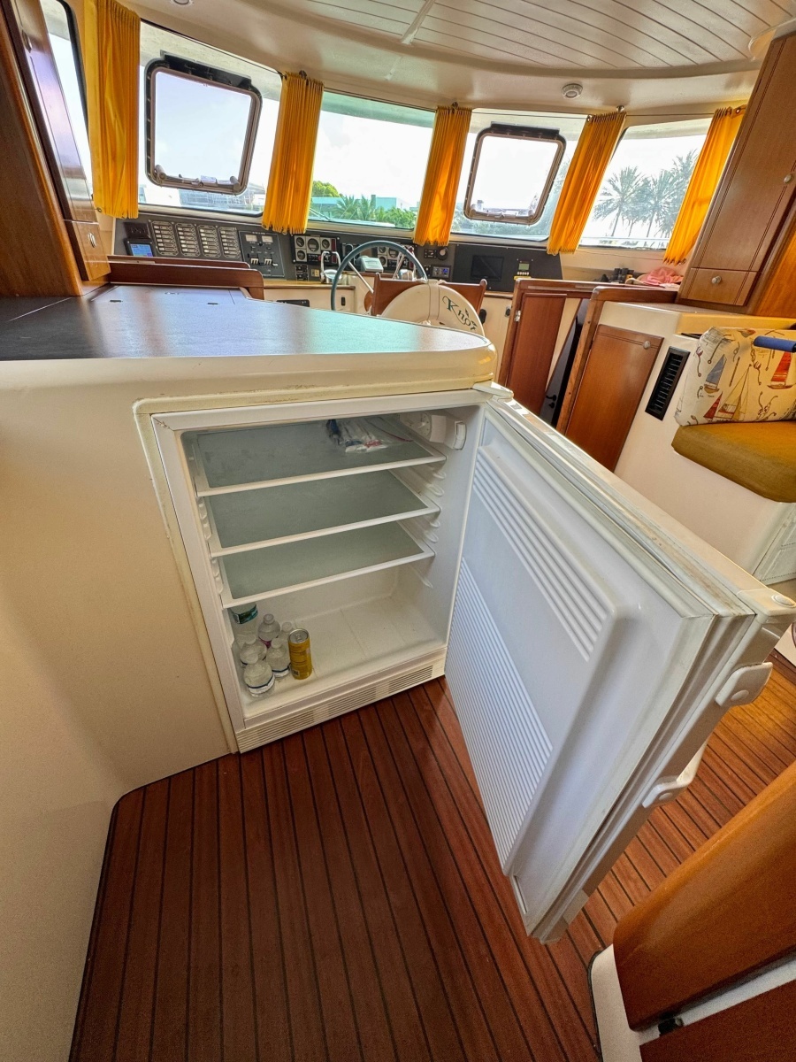 Knotty Cat 37ft Fountaine Pajot Yacht For Sale