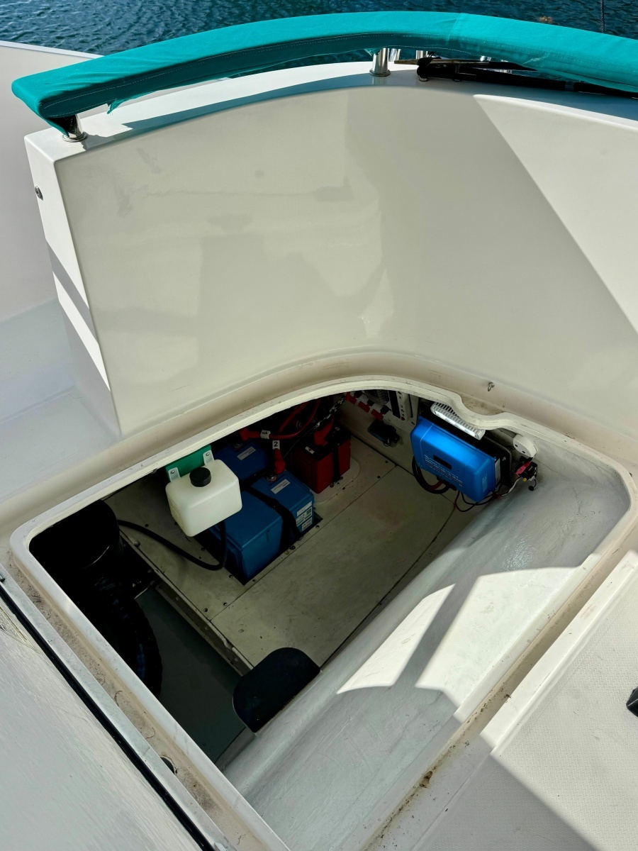 Knotty Cat 37ft Fountaine Pajot Yacht For Sale