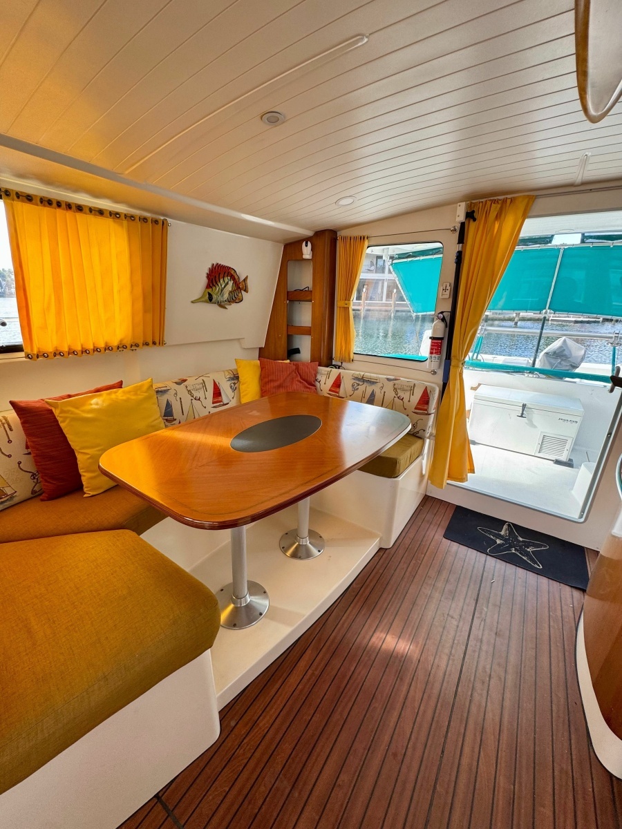 Knotty Cat 37ft Fountaine Pajot Yacht For Sale