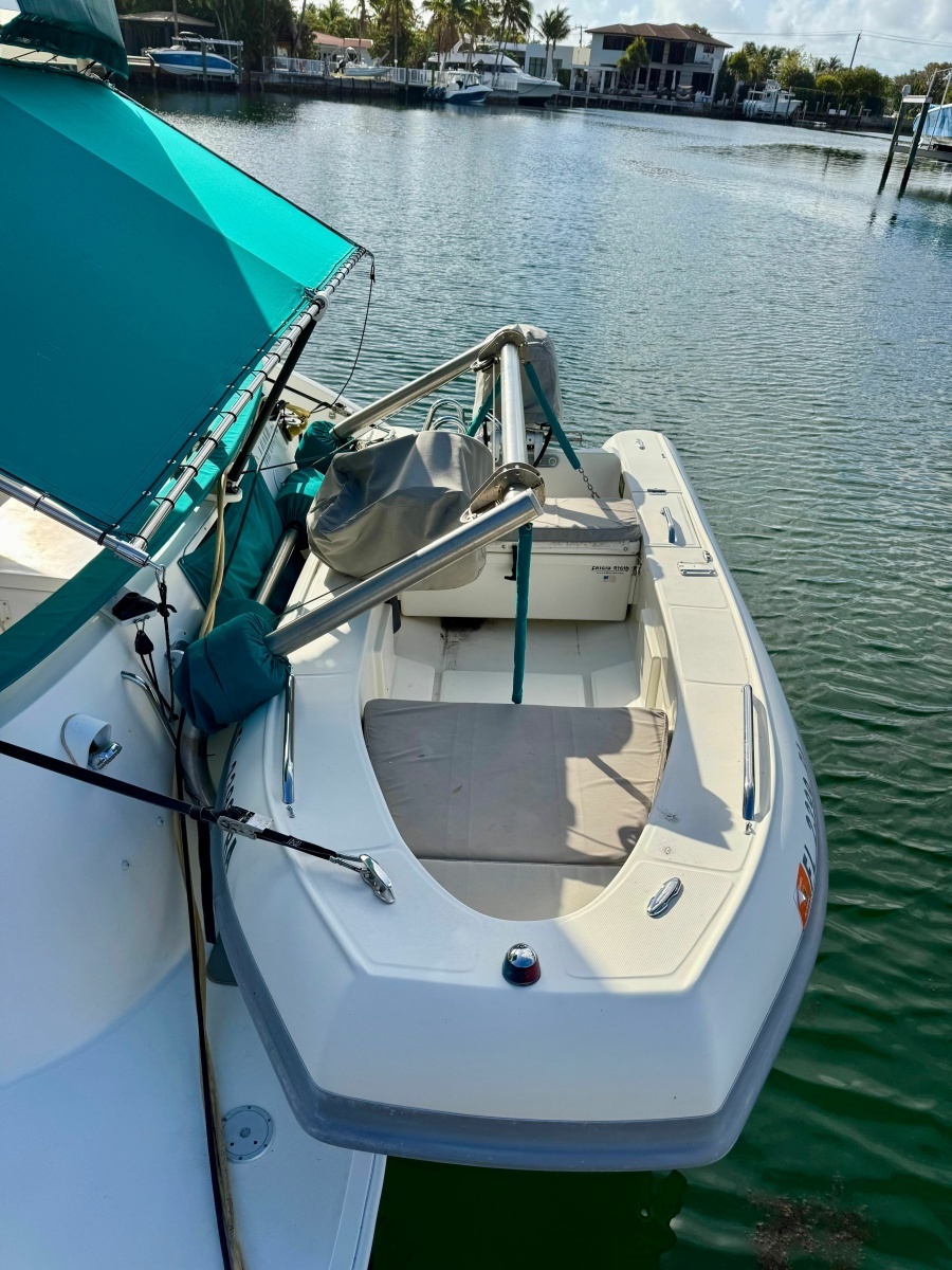 Knotty Cat 37ft Fountaine Pajot Yacht For Sale