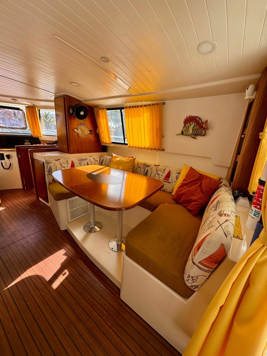 Knotty Cat 37ft Fountaine Pajot Yacht For Sale